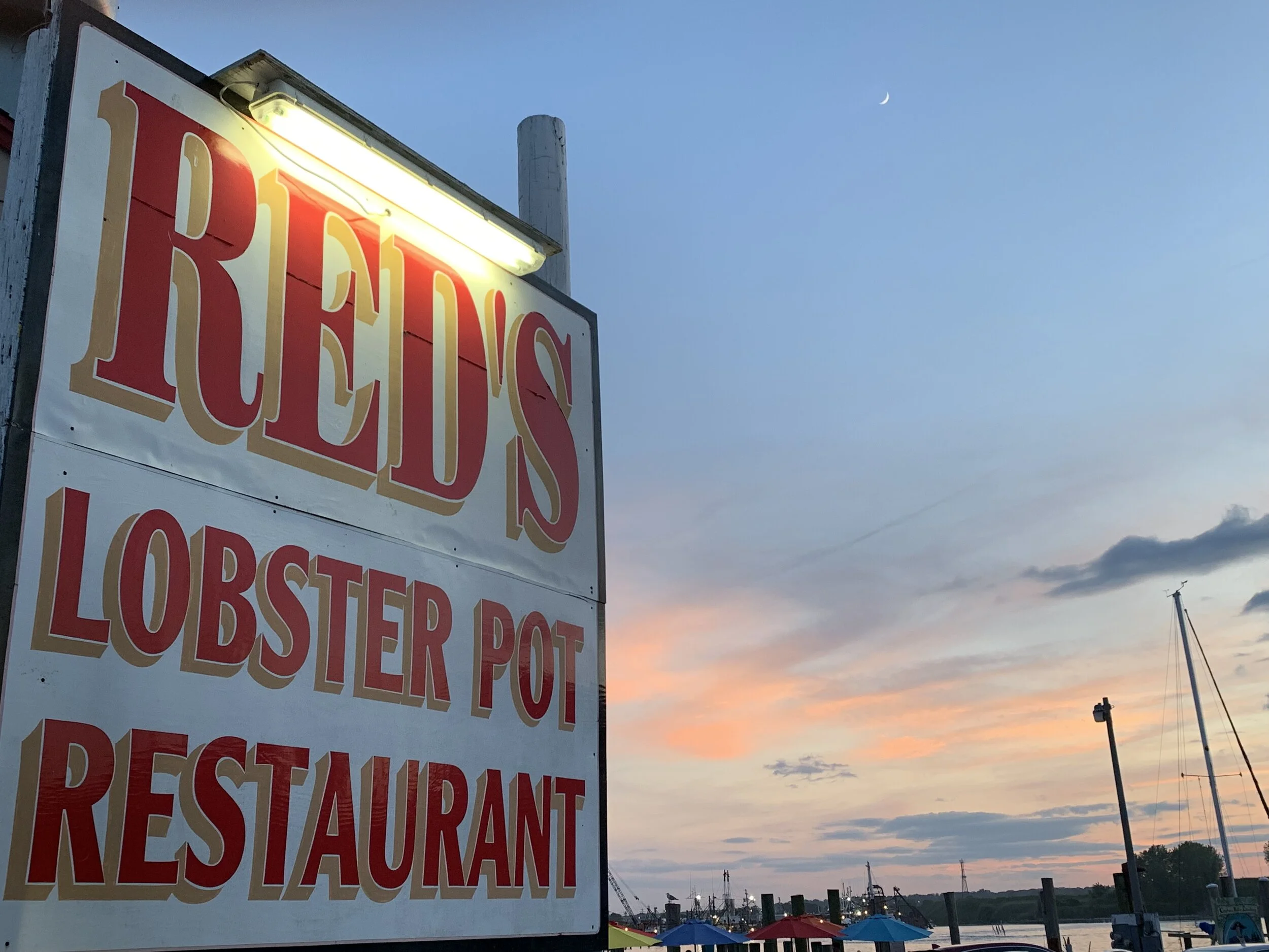 Red's Lobster Pot