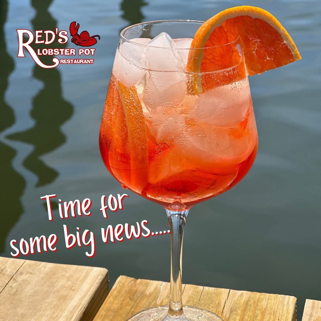 That&rsquo;s right! Red&rsquo;s Lobster Pot now has a full bar! We can&rsquo;t wait to share our new drink menu with delicious cocktails, tropical drinks, amazing wines, and beer! Our regular menu will stay the same while we bring the same amazing qu