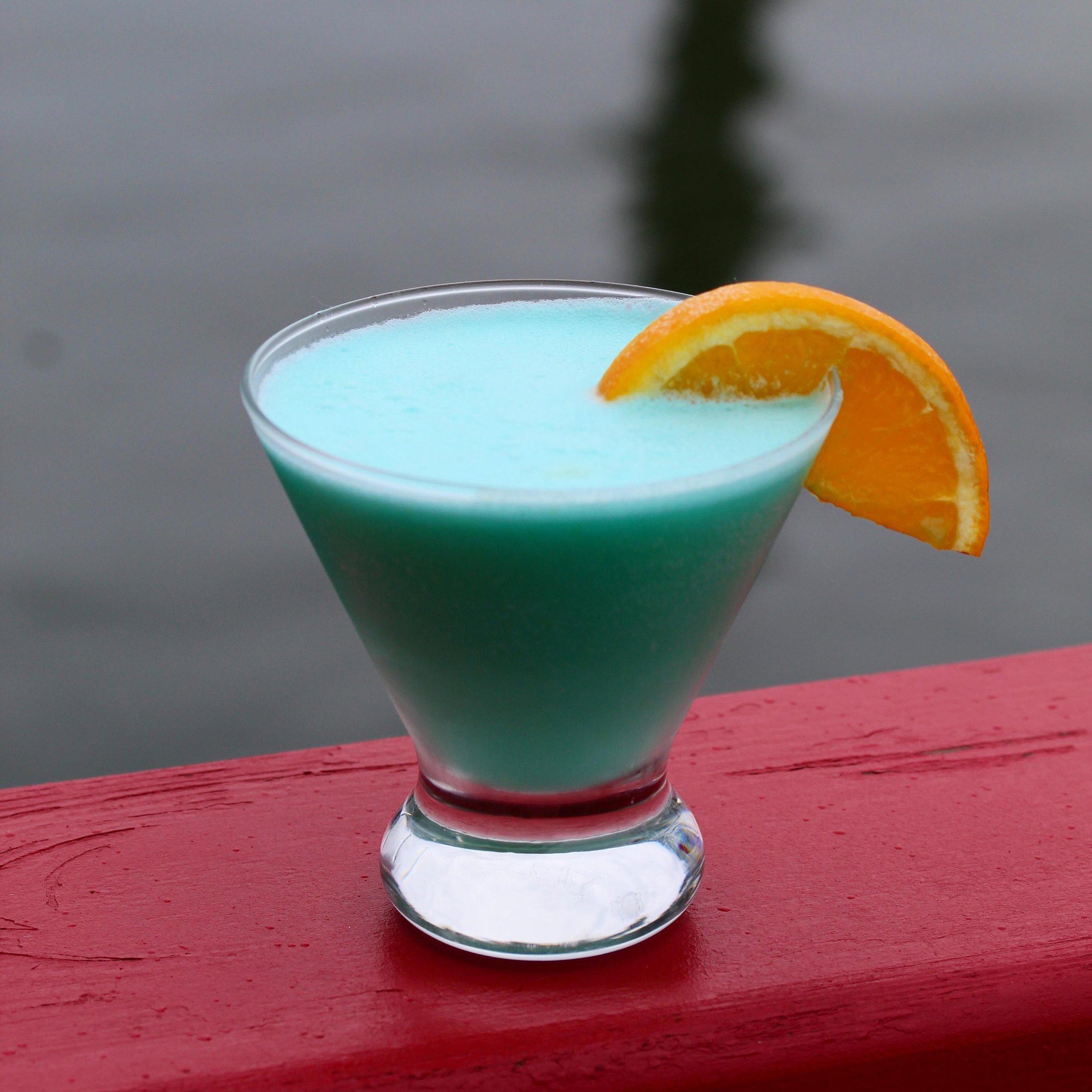 The sky may not be blue but our specialty cocktail is! The Oceantini with 21 Seeds Valencia Orange Tequila, Blue Cura&ccedil;ao, Fresh Lime, Fresh Orange Juice and Coconut Cream! 🍹 🦞❤️