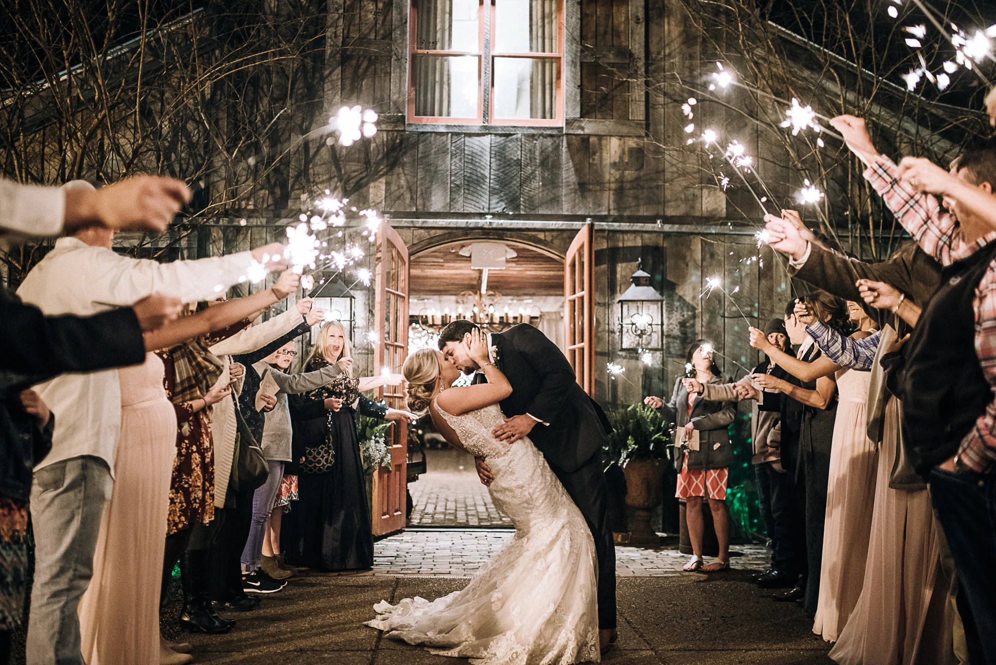 Megan&CJ_Heartwood_Hall_Ashley_Benham_Photography-113.jpg