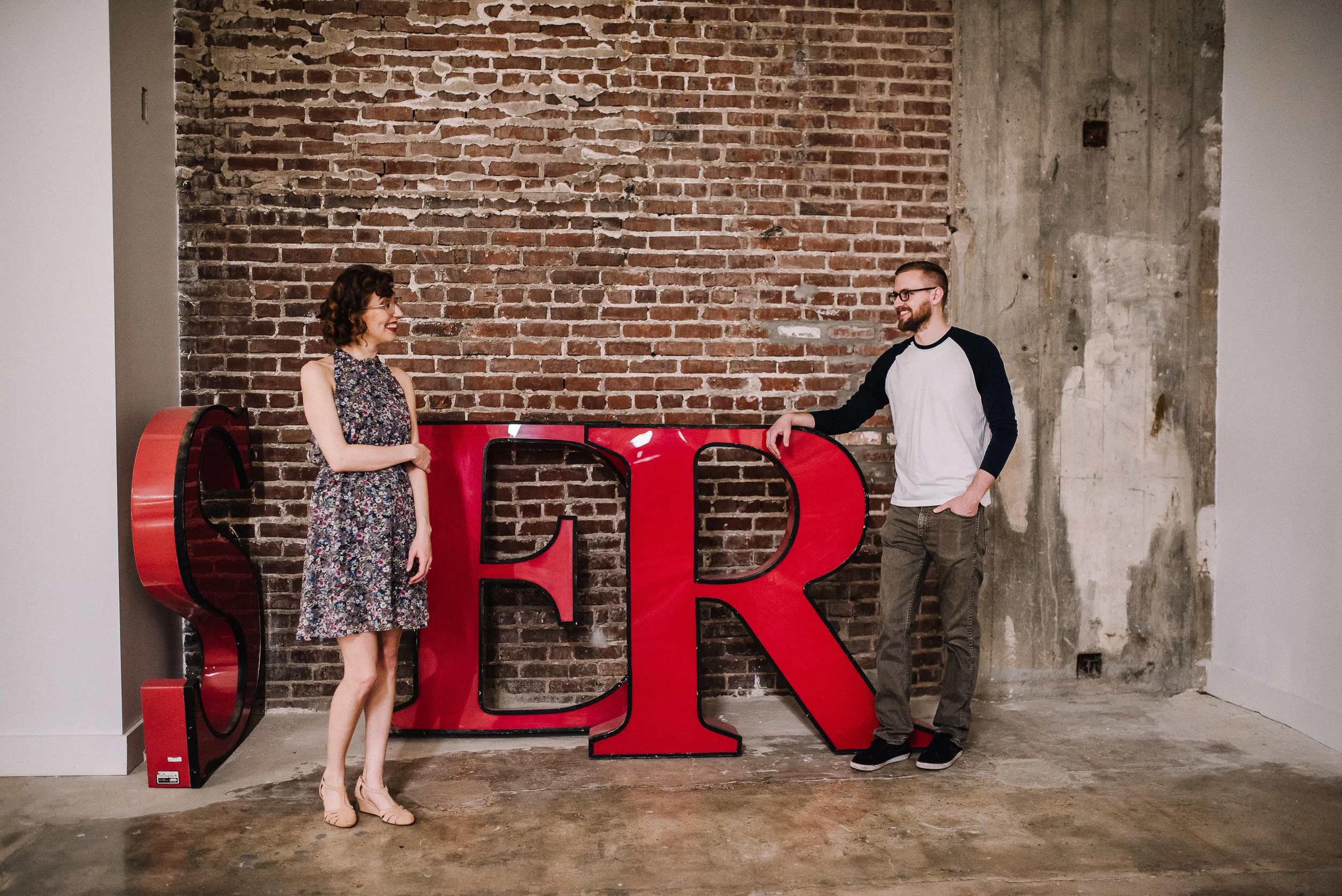 Crosstown-Concourse-Engagement-Session_Angela&Eric-20.jpg