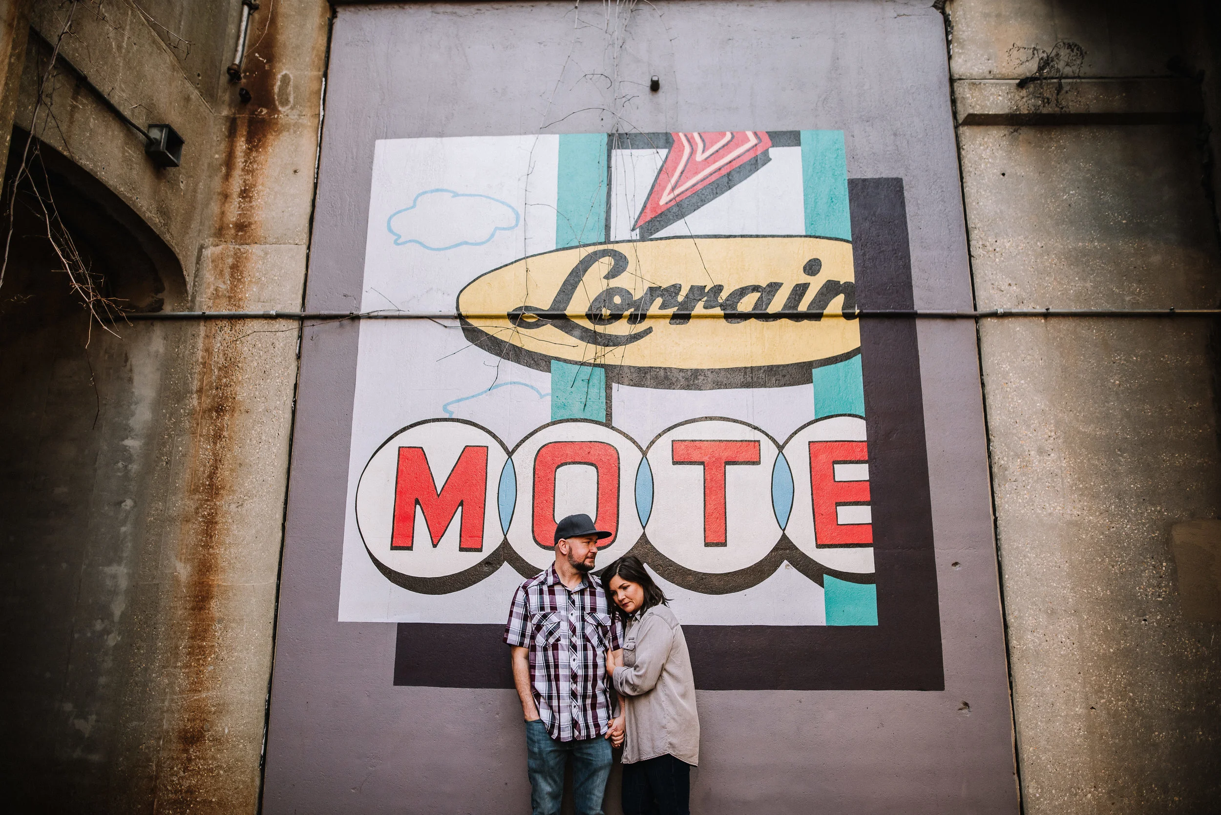 Melissa+Andy_Downtown-Memphis-Engagement-Session_Ashley-Benham-Photography-5223.jpg