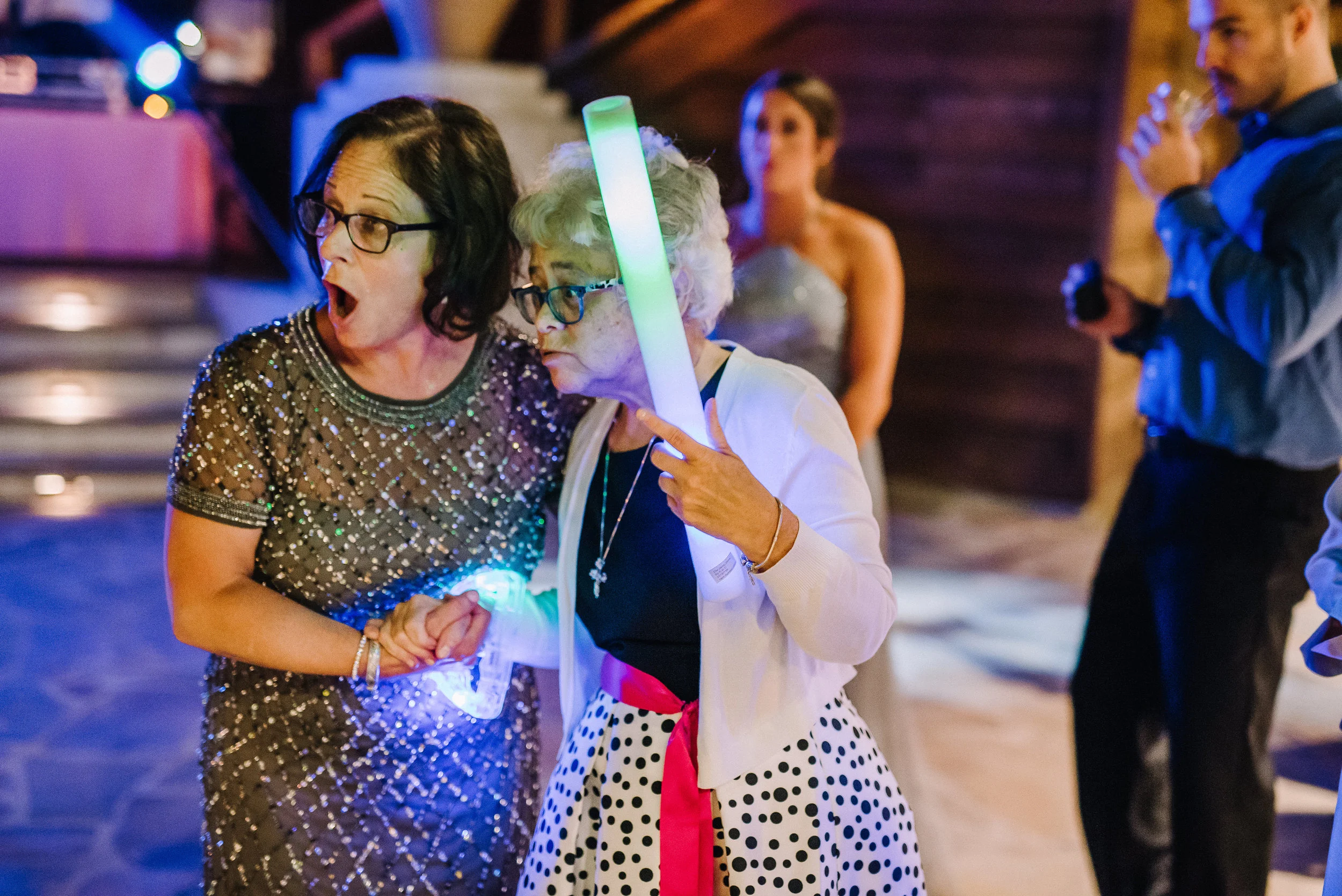 Smith Wedding_Memphis Zoo_Ashley Benham Photography-917.jpg