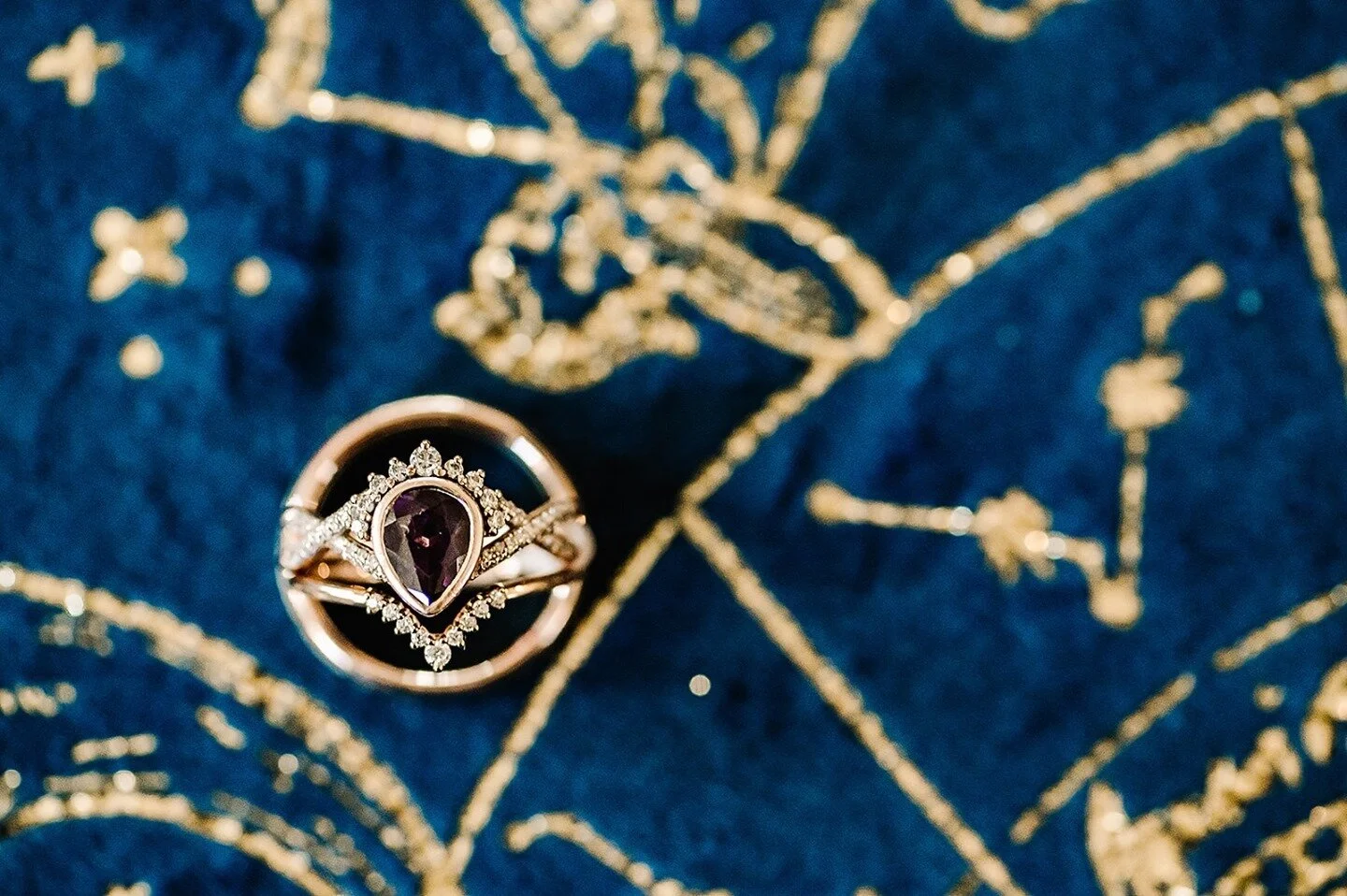 ⁠It's been a while since I've done a sneak peek, and I couldn't resist sharing this ring shot from Rachel + Jason's super celestial big day 🤩 Seriously, how dreamy is this ring combo + starry shawl?? Can't wait to share more photos from this wedding