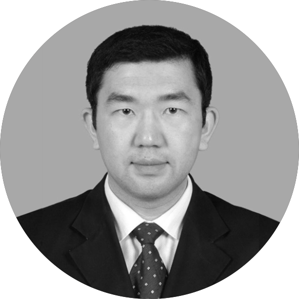 HUANRAN WANG, CFA SENIOR PARTNER, CHINA Huanran is a veteran in the Chinese capital markets with over 20+ years of experience. Most recently he has been the Chief Investment Officer for South Startup Service Center in China. Previously, he was a senior director at Shenzhen Stock Exchange and led initiatives helping companies in the emerging industries raise growth capital. Huanran holds a Masters in Engineering from Tsinghua University.