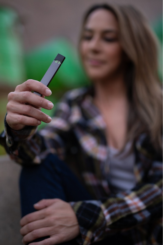 juul-vs-vape-pen.png