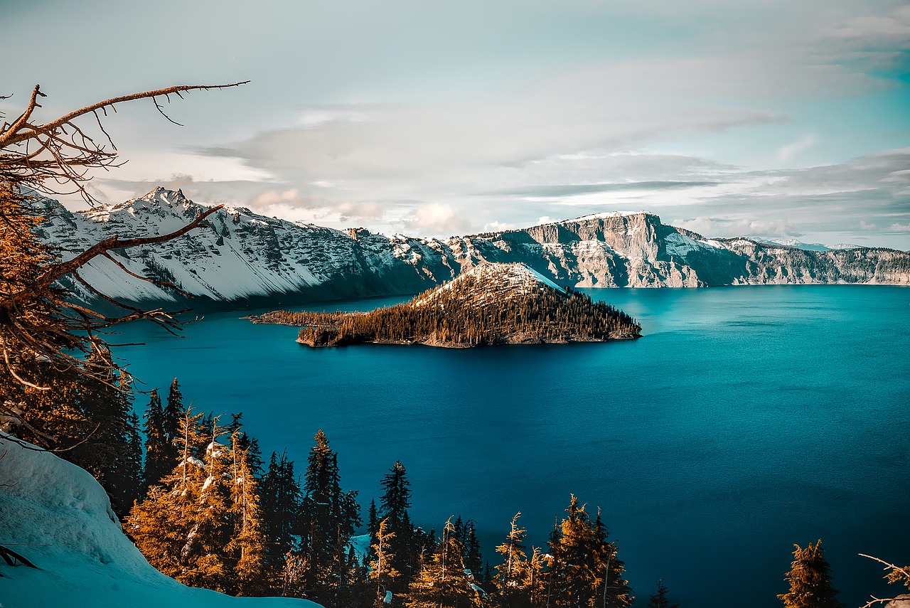 crater lake.jpg