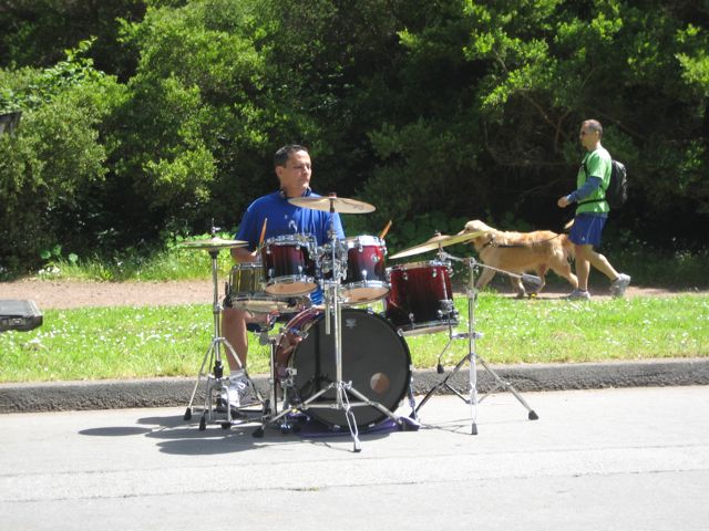 parkdrummer.jpg