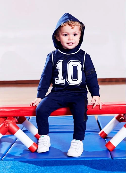  Swing into Action - Mother &amp; Baby  Photography Yianni Aspradakis 