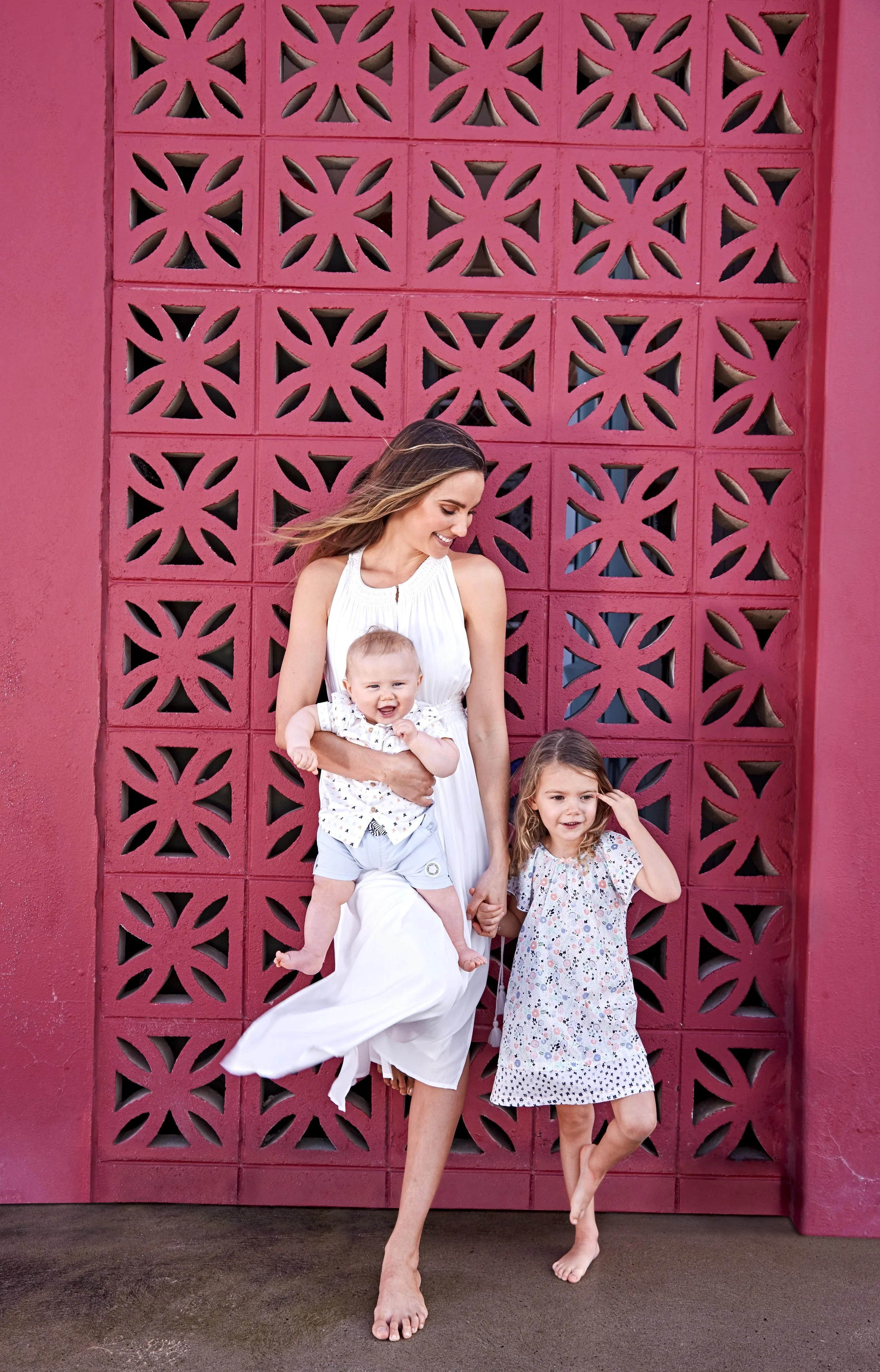 BA1710_celeb_C1541F61_motherandBaby_475 crop.jpg