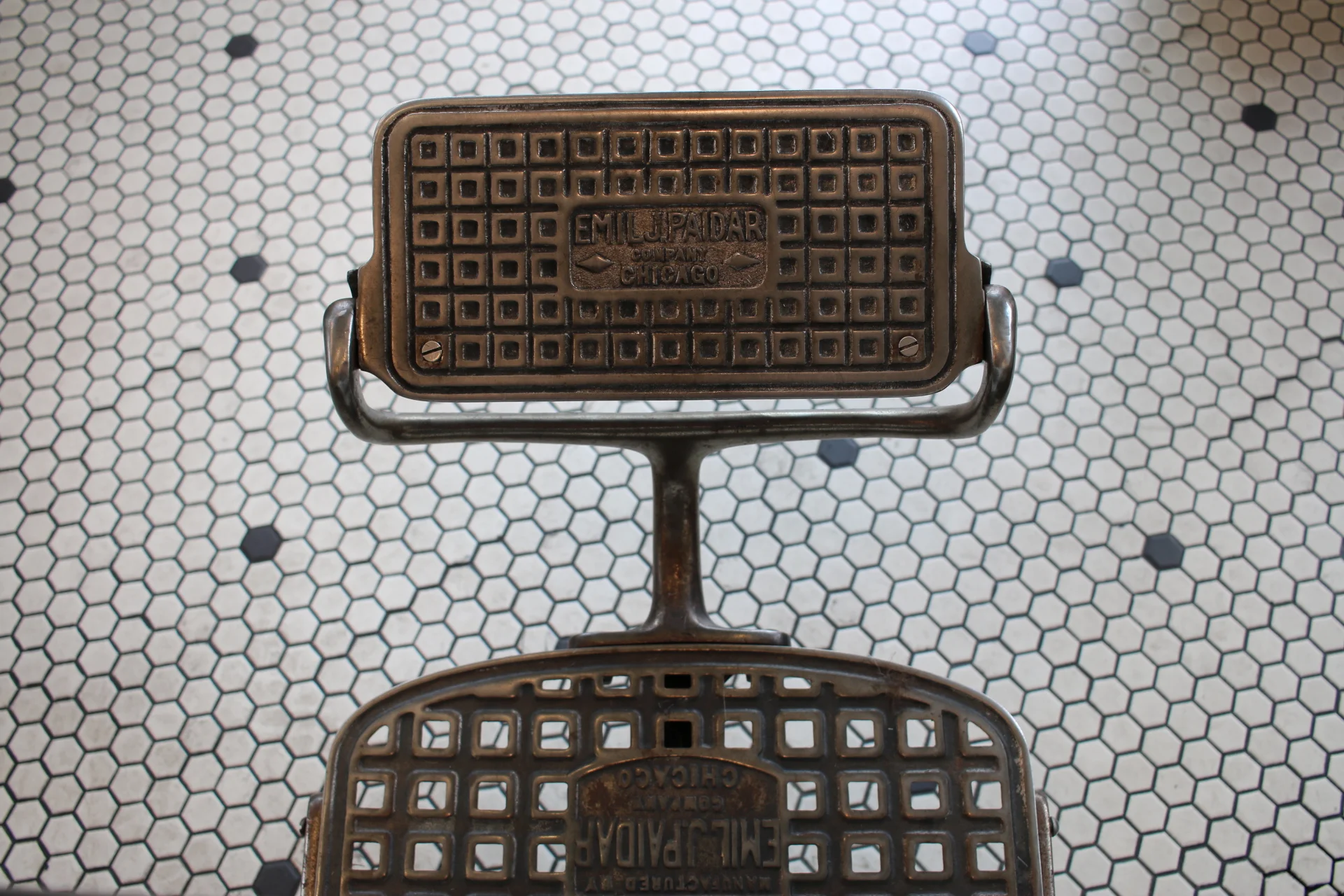 How to Text Your Barber