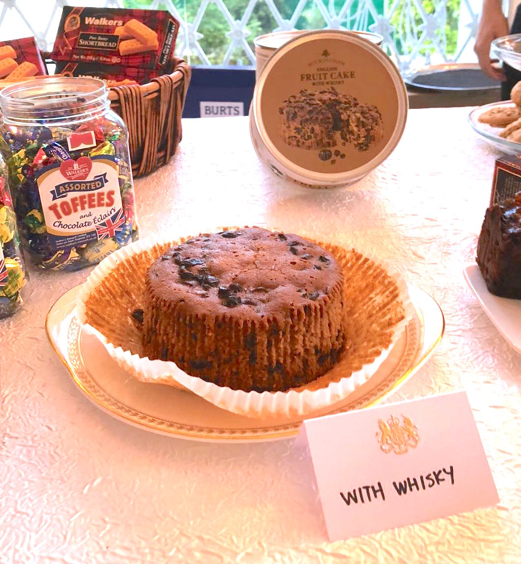 Queen Party - Fruit Cake 1.jpg