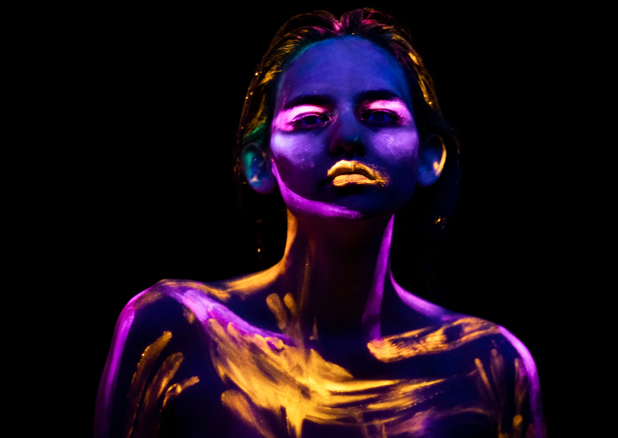 NEON_1924.jpg