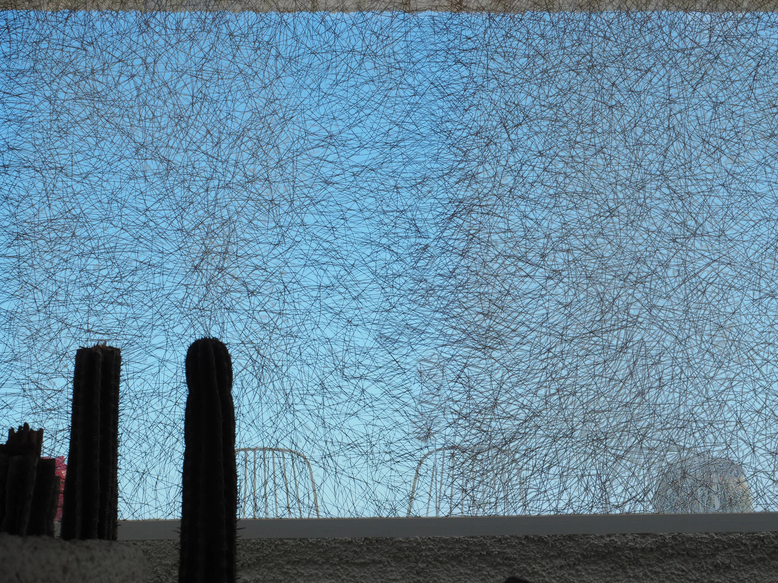 Pineneedles insertions in glass 300x200cm. El Poris, 2015.