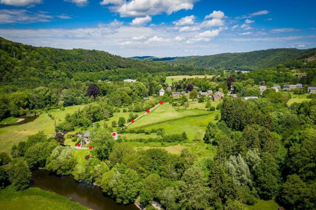 Overzichtsfoto Vallée de l'Ourthe met aanduiding huis - Helene.jpg