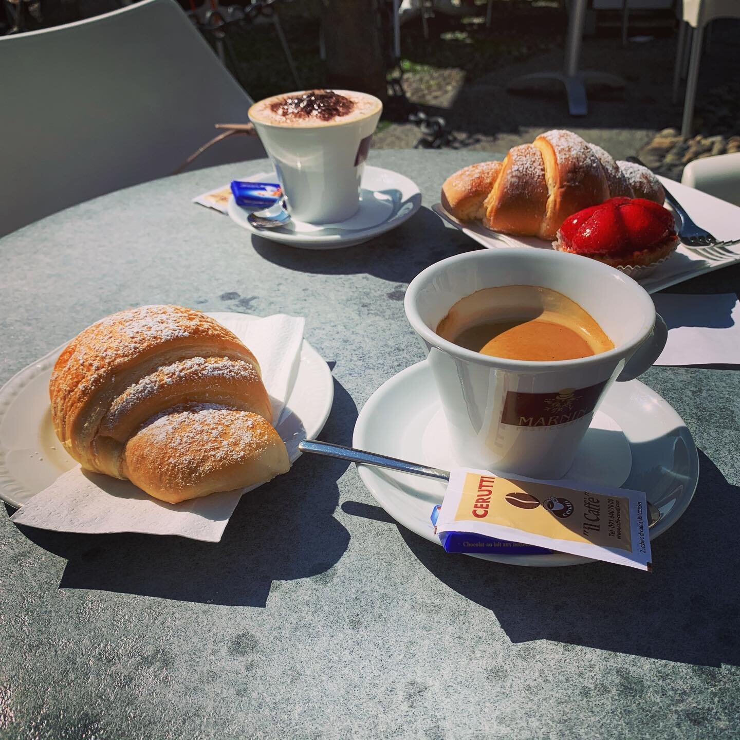 Great start of the Saturday
Pasticceria Marnin, Locarno
❤️💙😋
.
.

#brissago #myasconalocarno #lagomaggiore #locarno #Ticino #tessin #ticinoturismo #visitticino #cantonticino #inlovewithswitzerland 
#innamoratidellasvizzera #verliebtindieschweiz #am