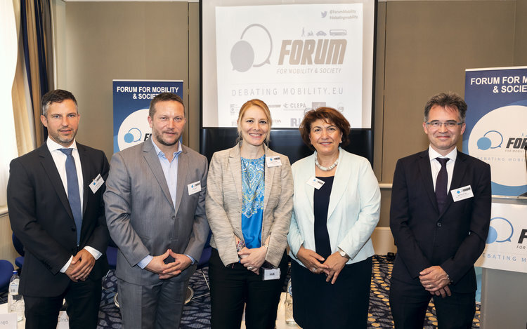 Stakeholders say more is needed for connected and automated driving