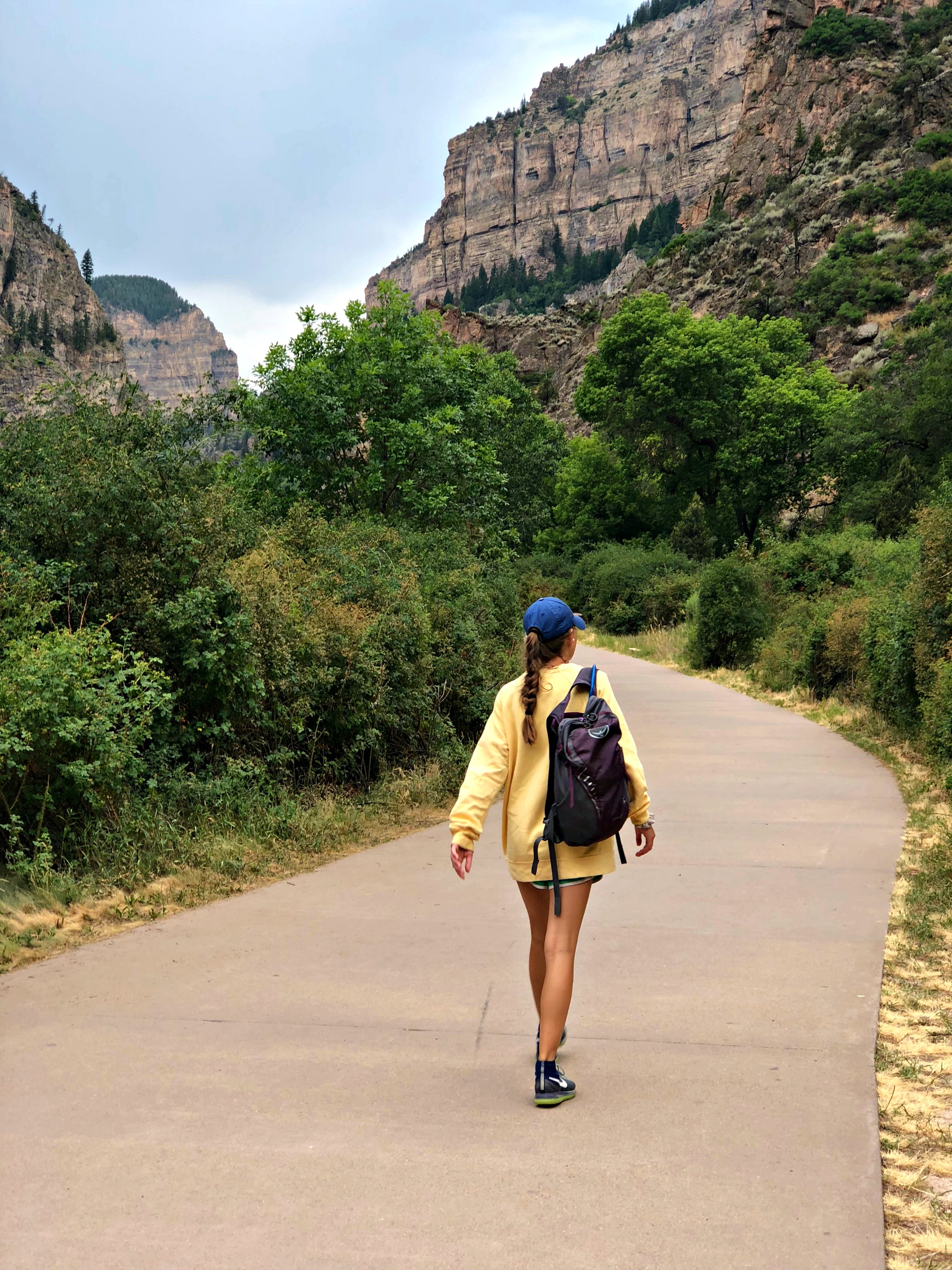 Your hike to Hanging Lake begins on a paved path to the trailhead