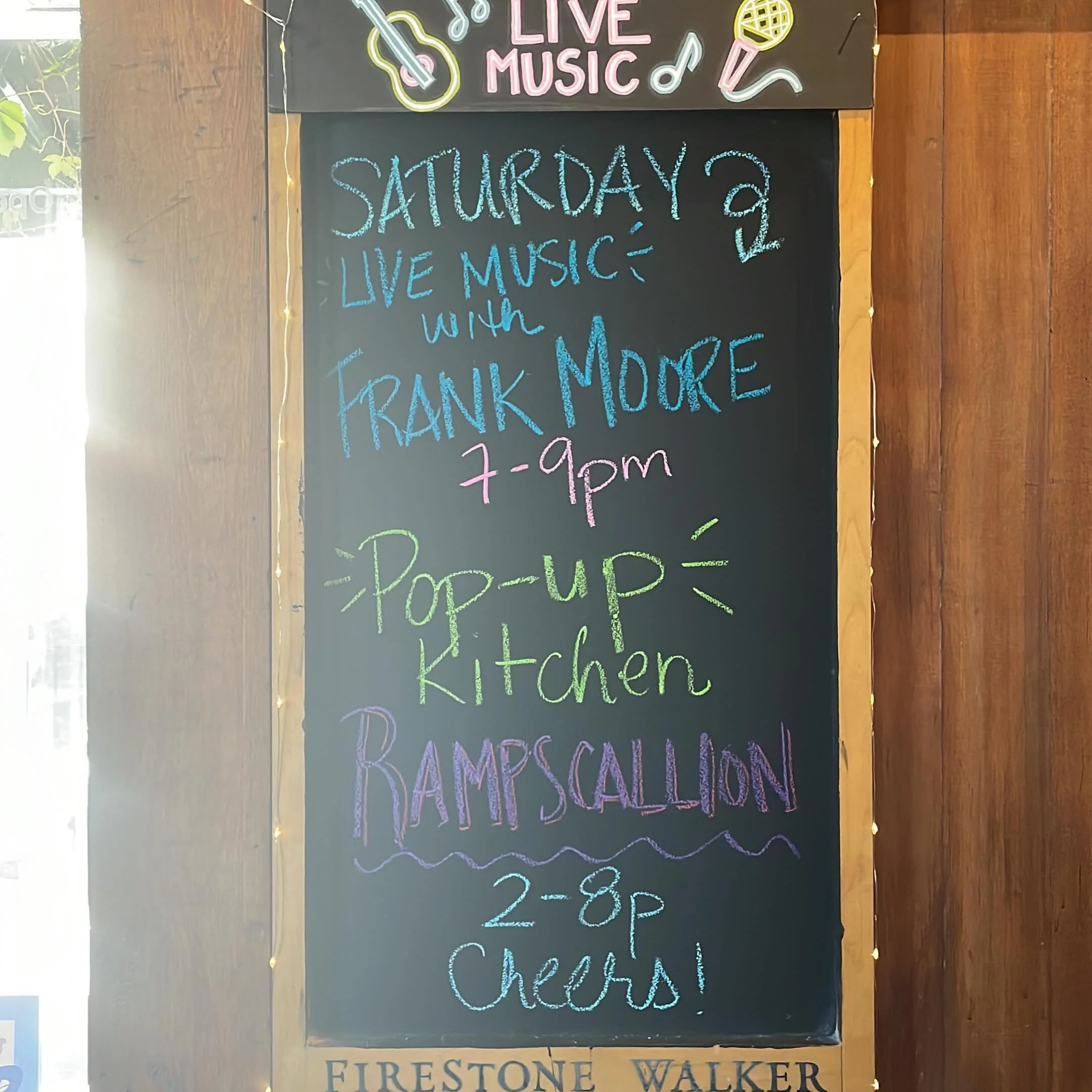 Happy graduation weekend! 🎓 Beat the heat and join us for live music, delicious food, and a patio beer! 🍻
