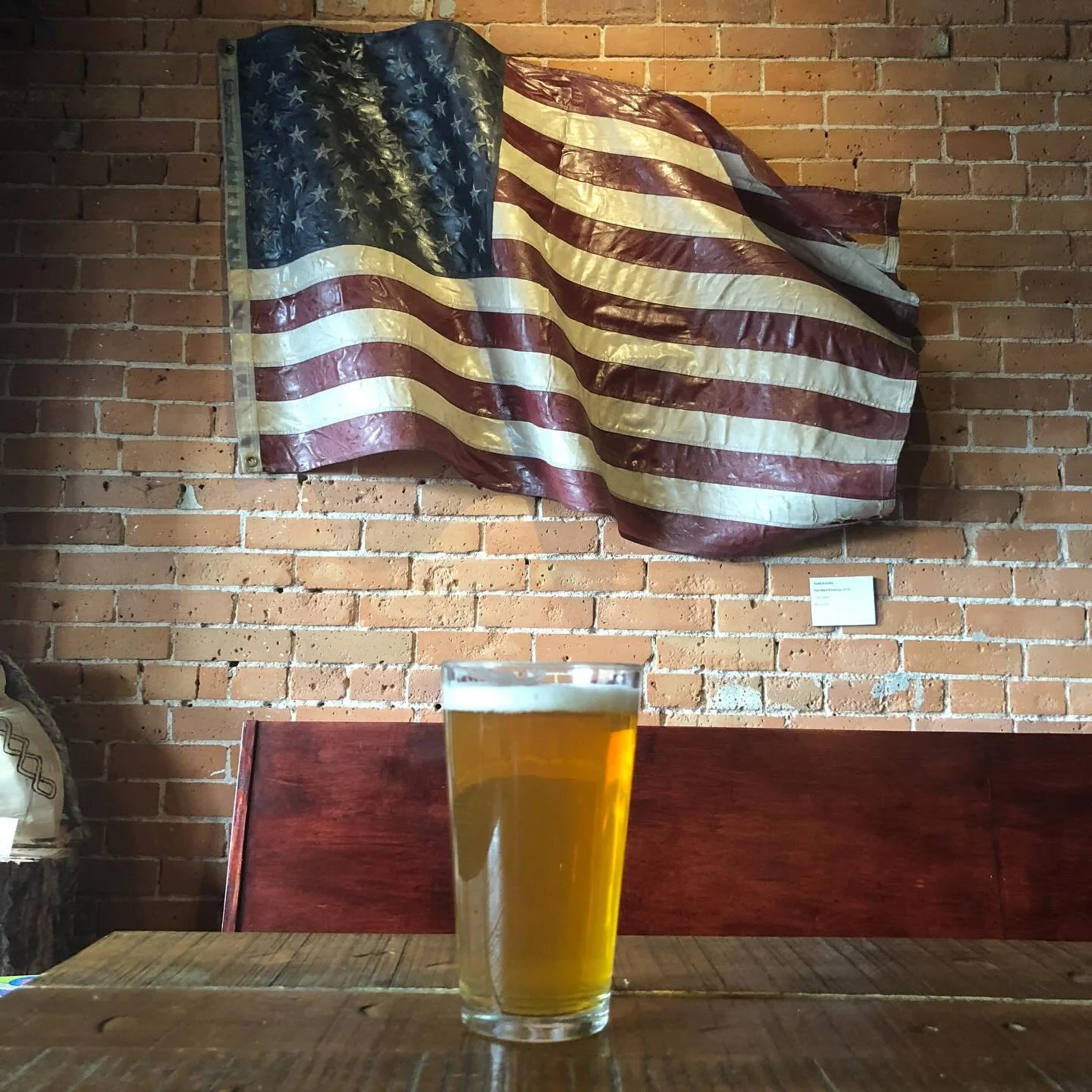 We honor those who have given the ultimate sacrifice to this country and our communities 🫡🇺🇸🍻 open from 2-10p today