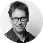 Gerard Weemhoff Producent en Regisseur Interactieve Live Web TV Bij Present your Startup ben ik verantwoordelijk voor het goed in beeld brengen van de geselecteerde startups. Ook denk ik graag mee aan de creatieve kant en lever mijn input daarvoor.
