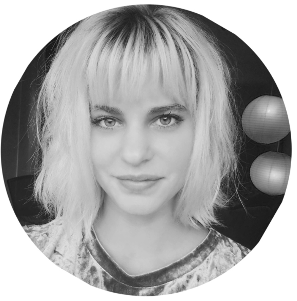 Michelle Koopman Junior Marketing & Communicatie Present Your Startup Ik ben altijd al geïnteresseerd geweest in nieuwe frisse ideeën, communicatie en creatie. Ik kan mijn creativiteit uiten in alle communicatie van Present Your Startup.