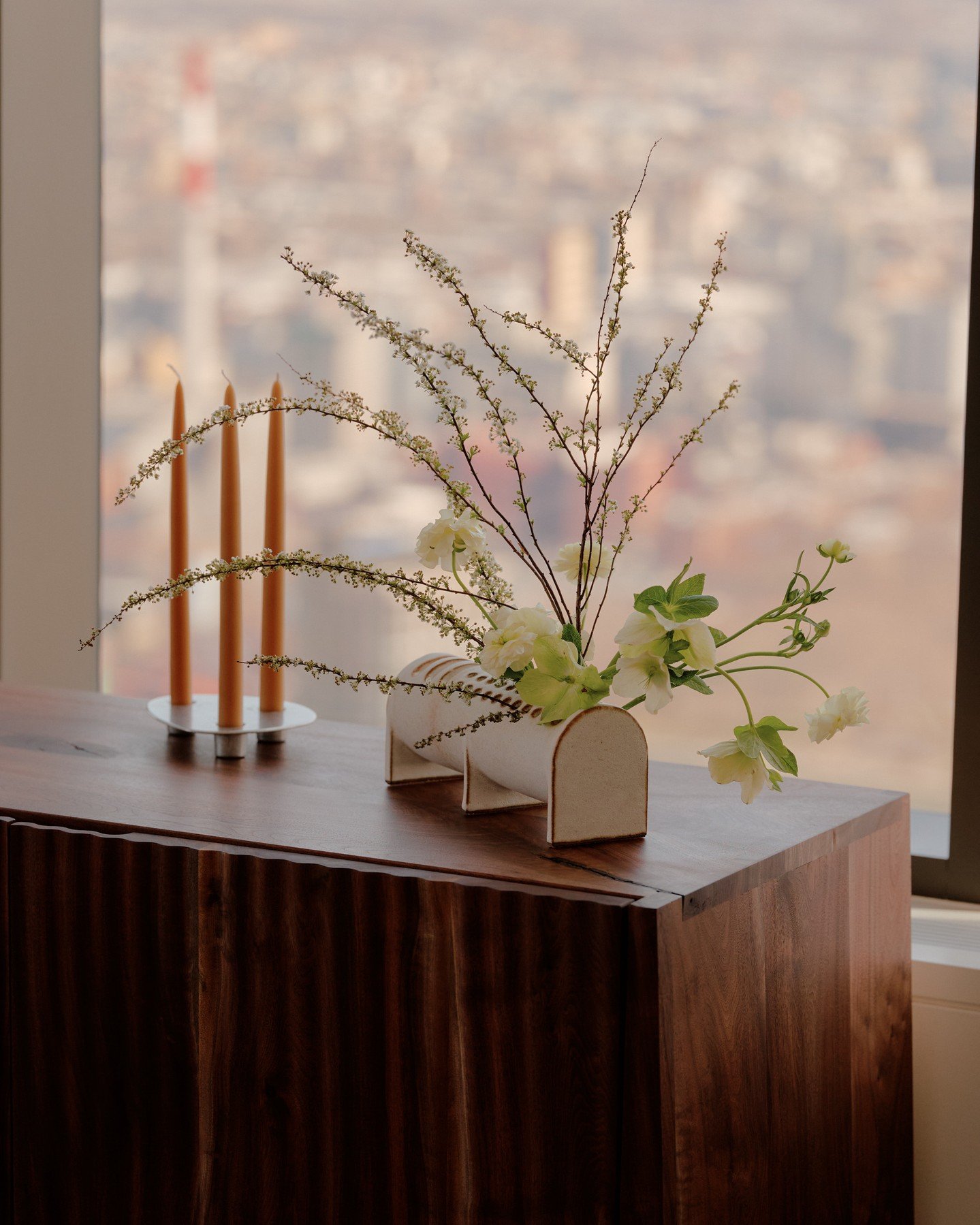 IKEBANA PLANTERS - Julianne Ahn is the founder of Object &amp; Totem, a Brooklyn based studio that produces modern ceramics for the home.⁠
⁠
Julianne&rsquo;s work is inspired by everyday objects and is designed to exist dynamically, altering in the c