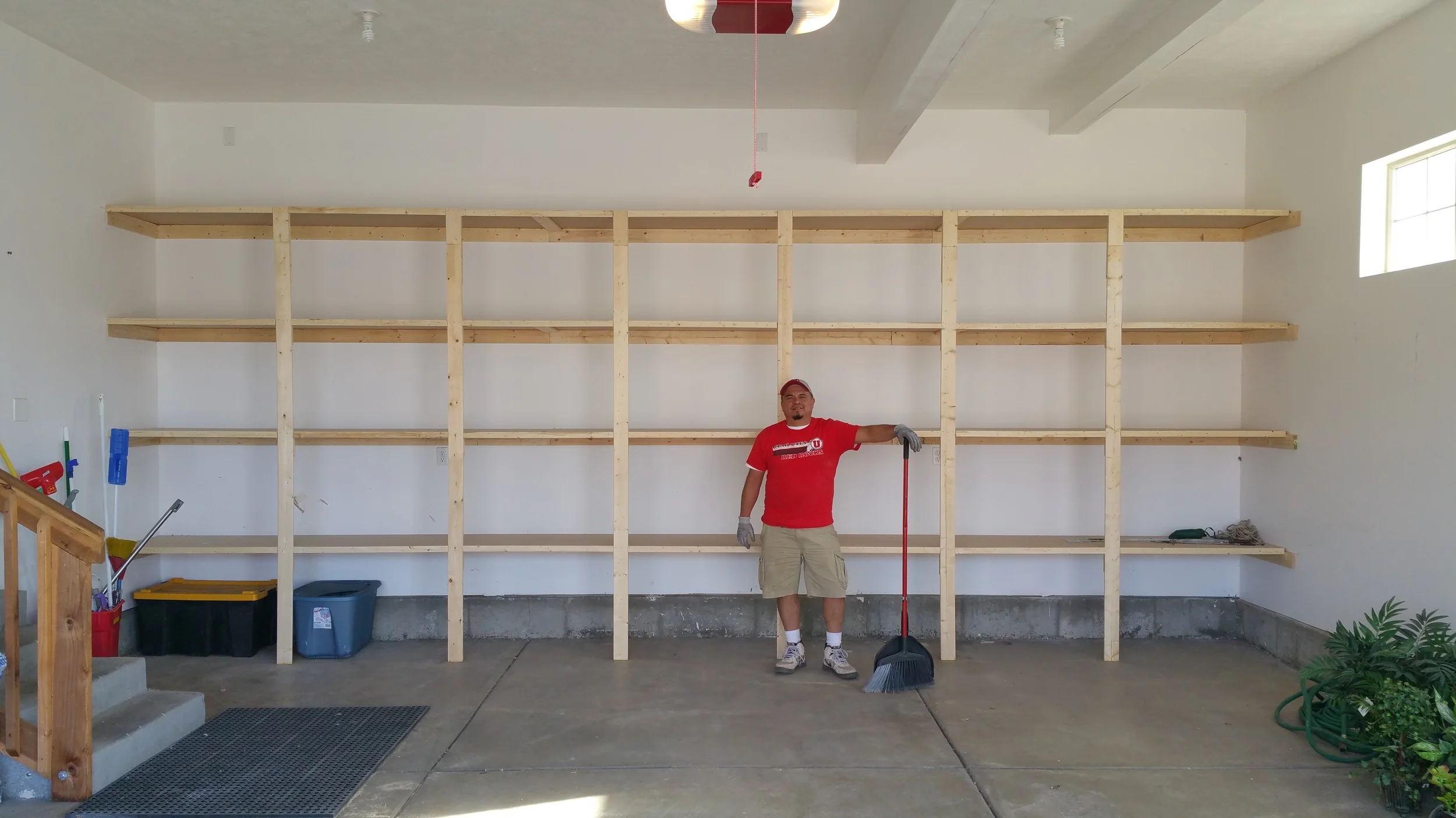 Full Wall Shelving