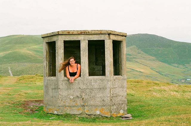 Brutalist Fields • Roadtrippin’ pt.1.1 🇮🇪 • Dunmore Head, Dingle Peninsula • July 19 • Pentax MX #35mm