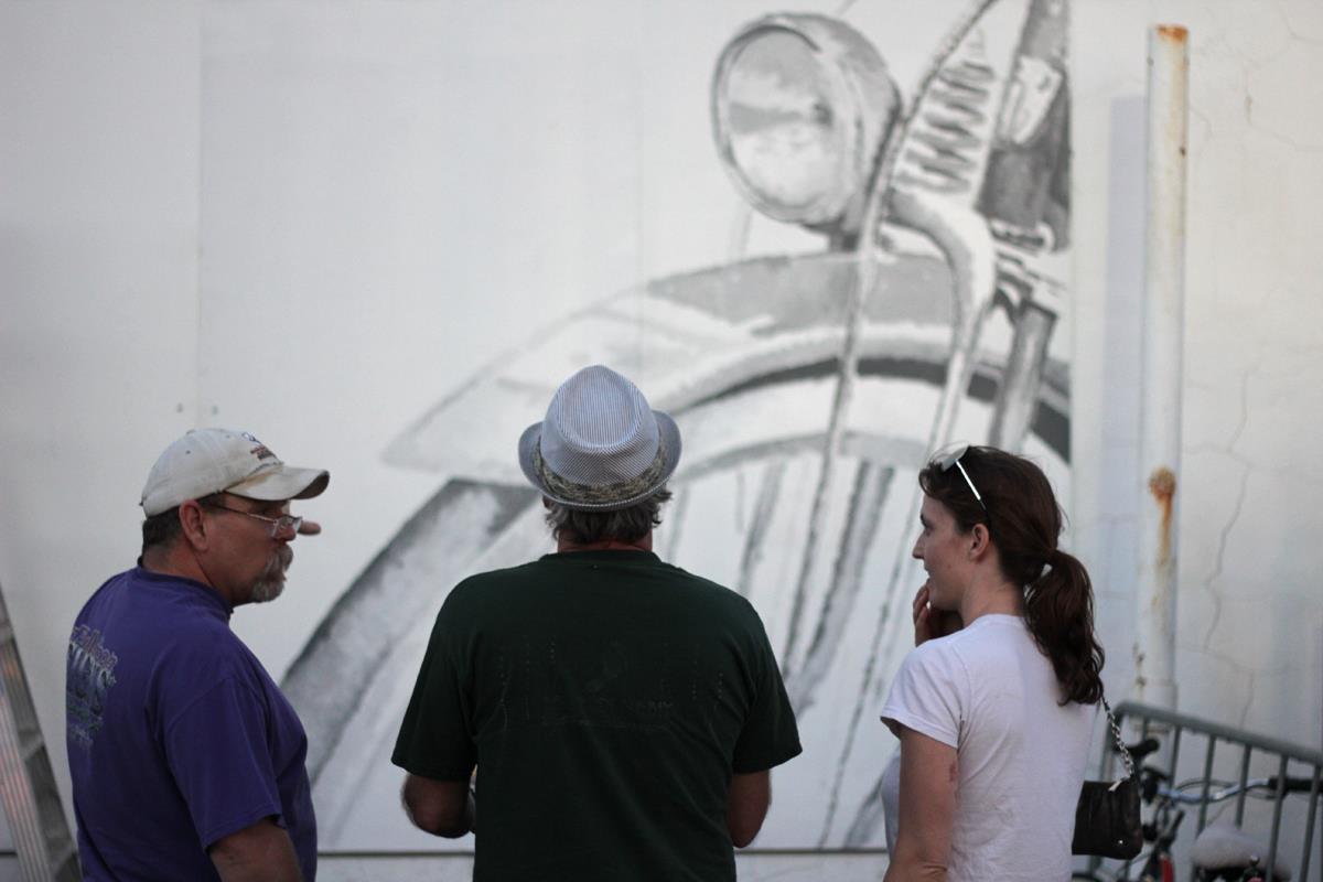 Stopple-building-mural.jpg
