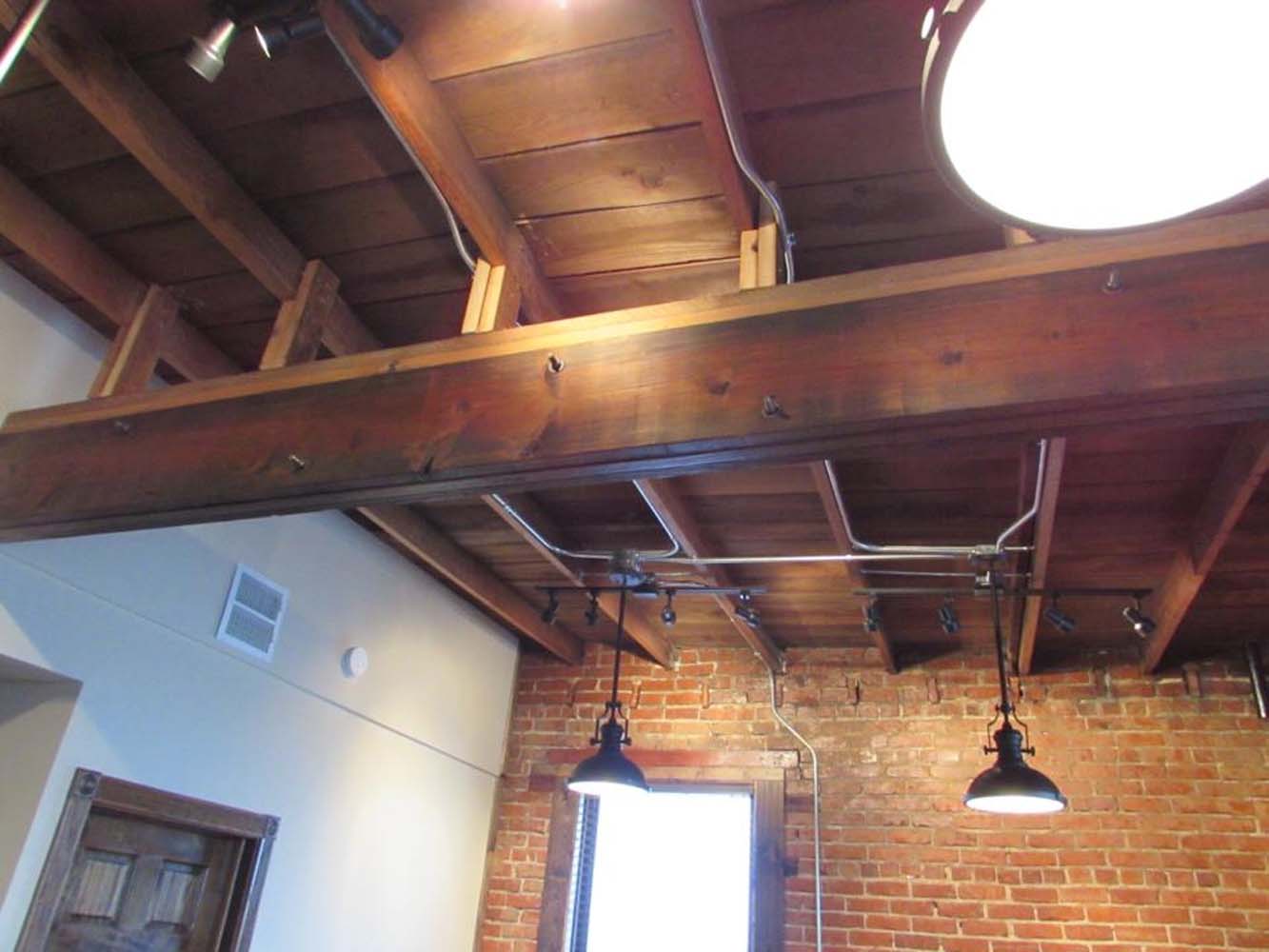 ceiling-detail.jpg