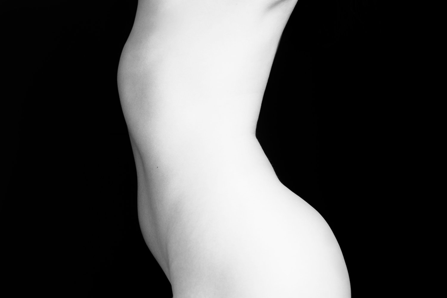mariya-mileva-fine-art-nude-self-sculpture-06b.jpg
