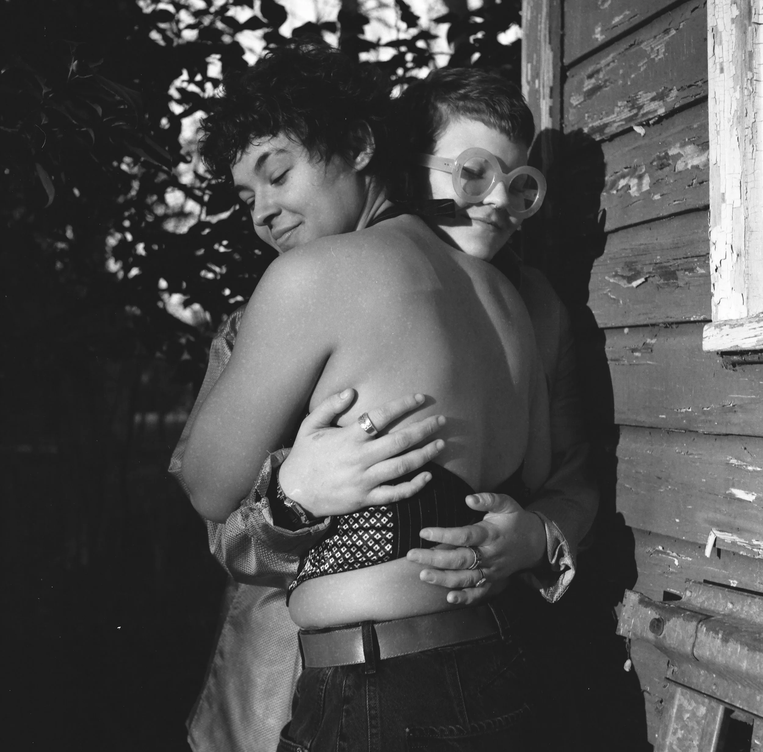 Zo and Cisco Hug