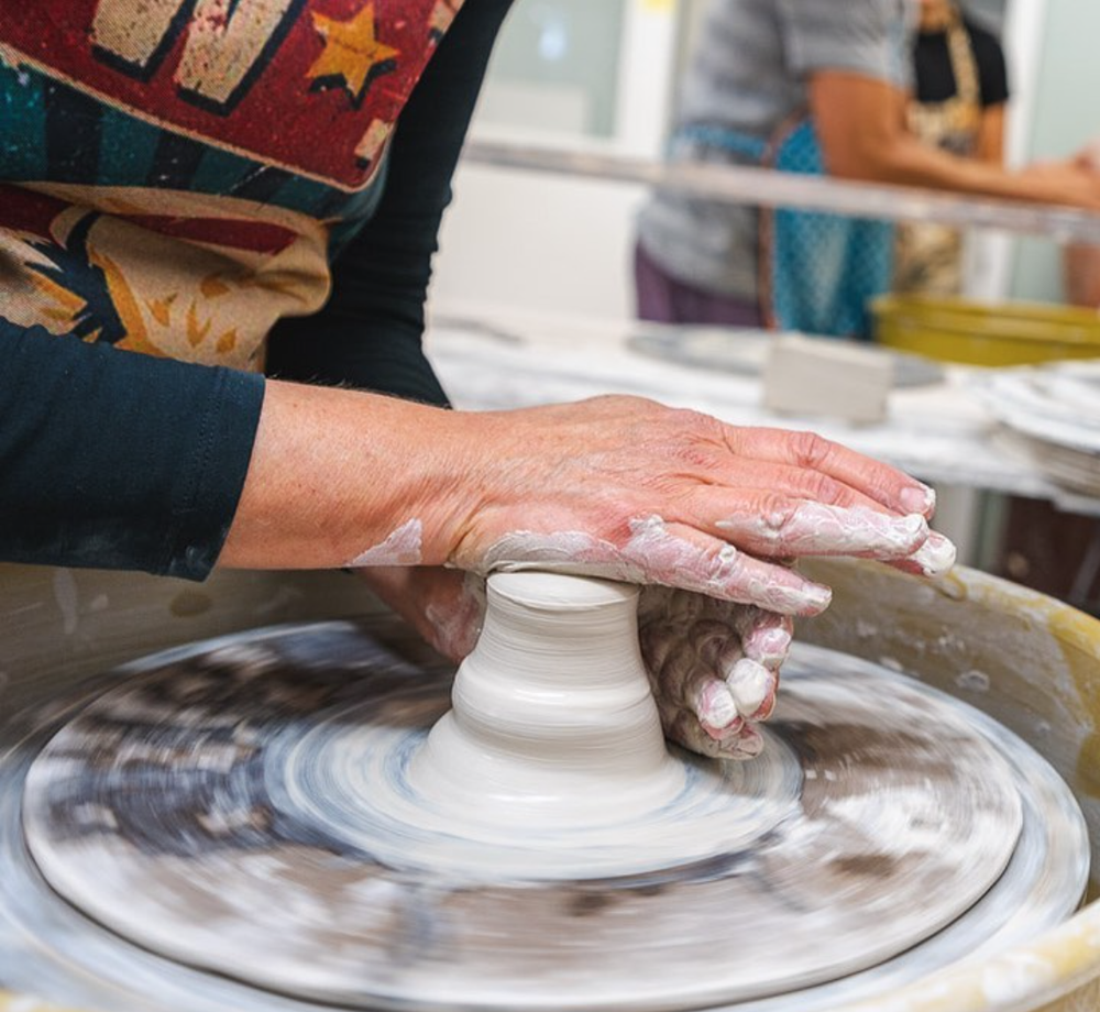 90 Min Pottery Wheel Throw Class - Creative Hands Art School