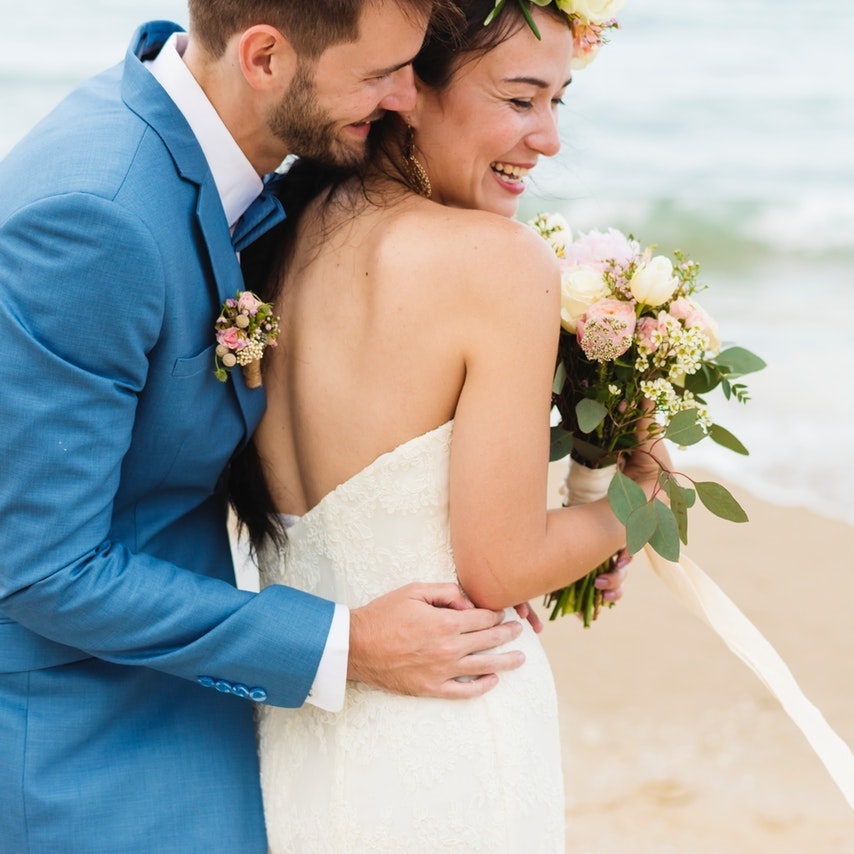 affection-beach-beautiful-1464816.jpg
