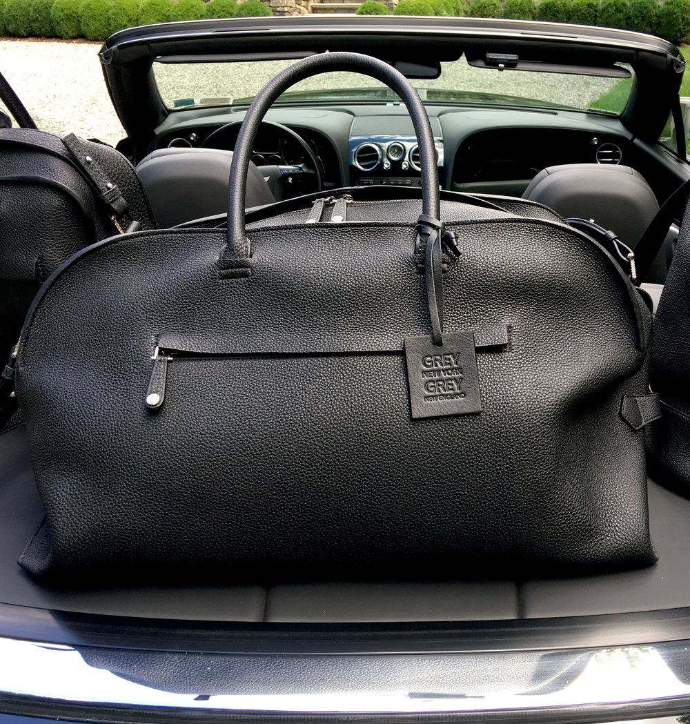 LOUIS VUITTON Neo Kendall Taiga Leather Travel Bag