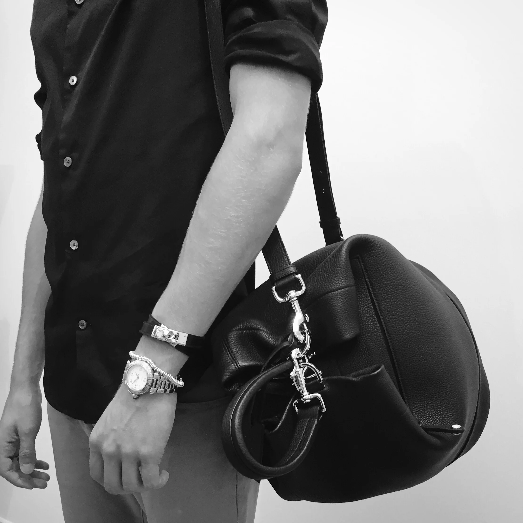 GREY NEW ENGLAND BUCKET LIFESTYLE .JPG