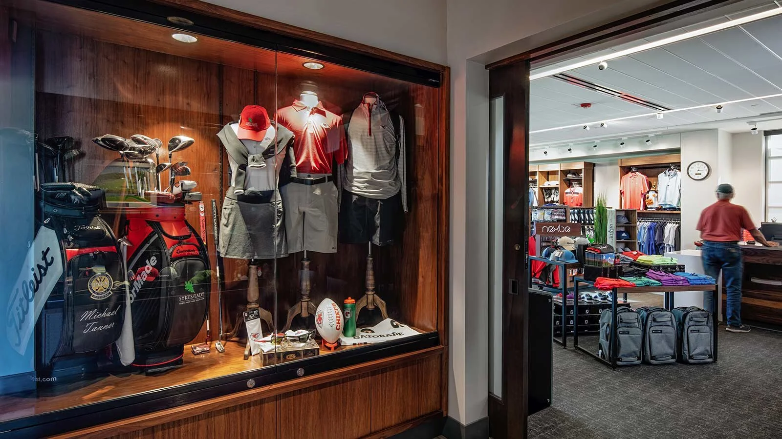 Sykes-Lady-Clubhouse-03B-Edit.jpg