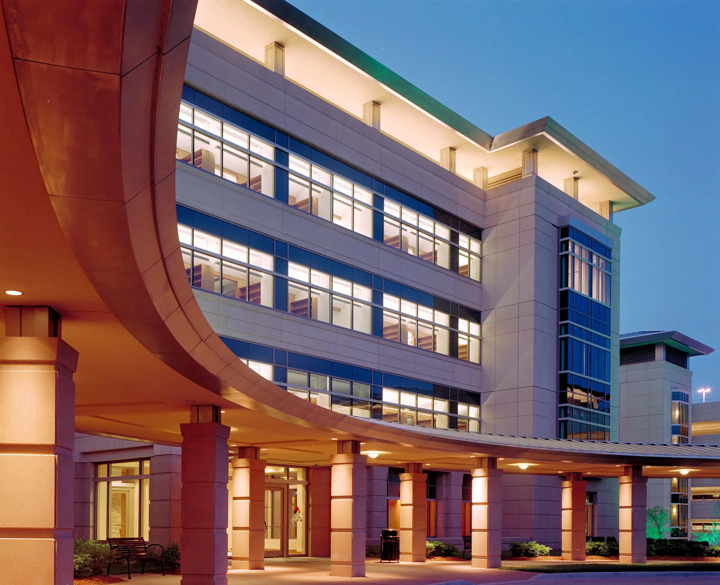 stowers-circle-2.jpg