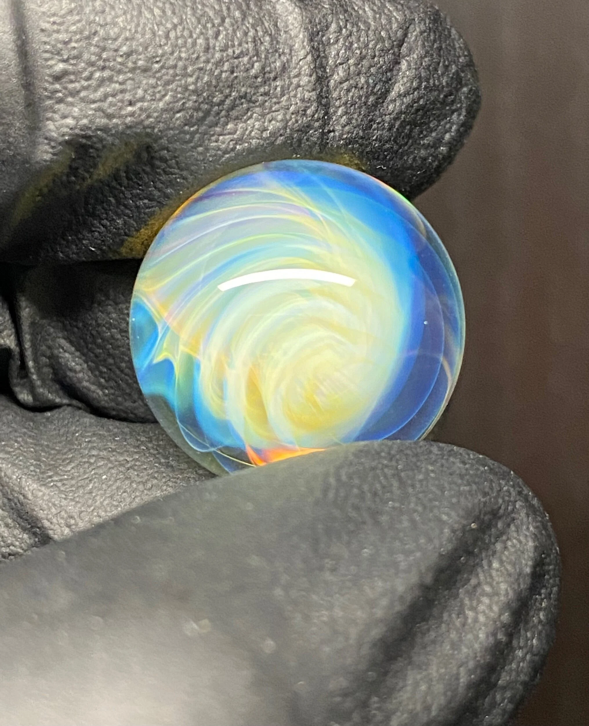 9B072F78-5860-4812-B98B-8047BA7CC4FD