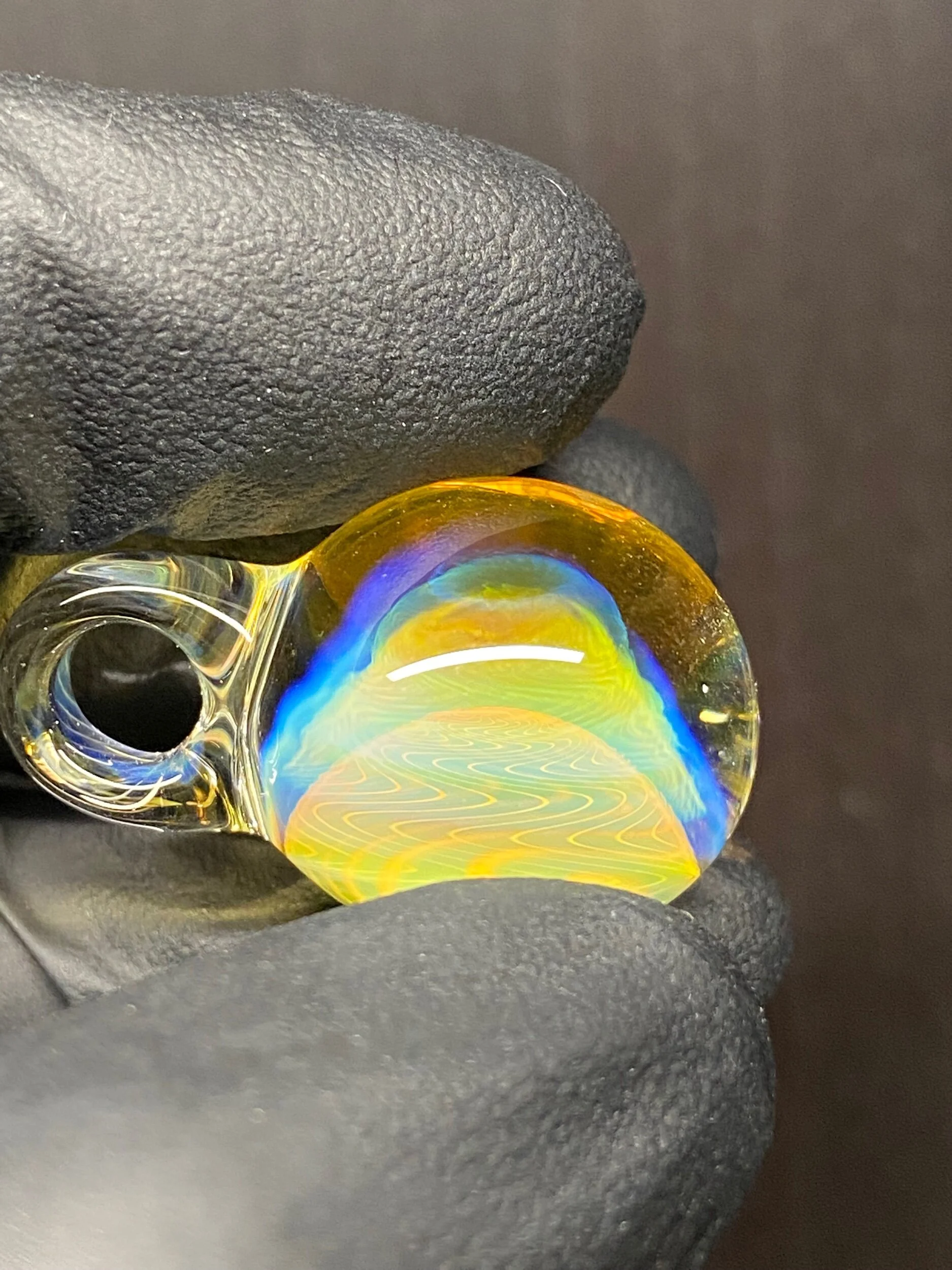 C9401B56-F0CC-4A9C-A818-32F35B465523