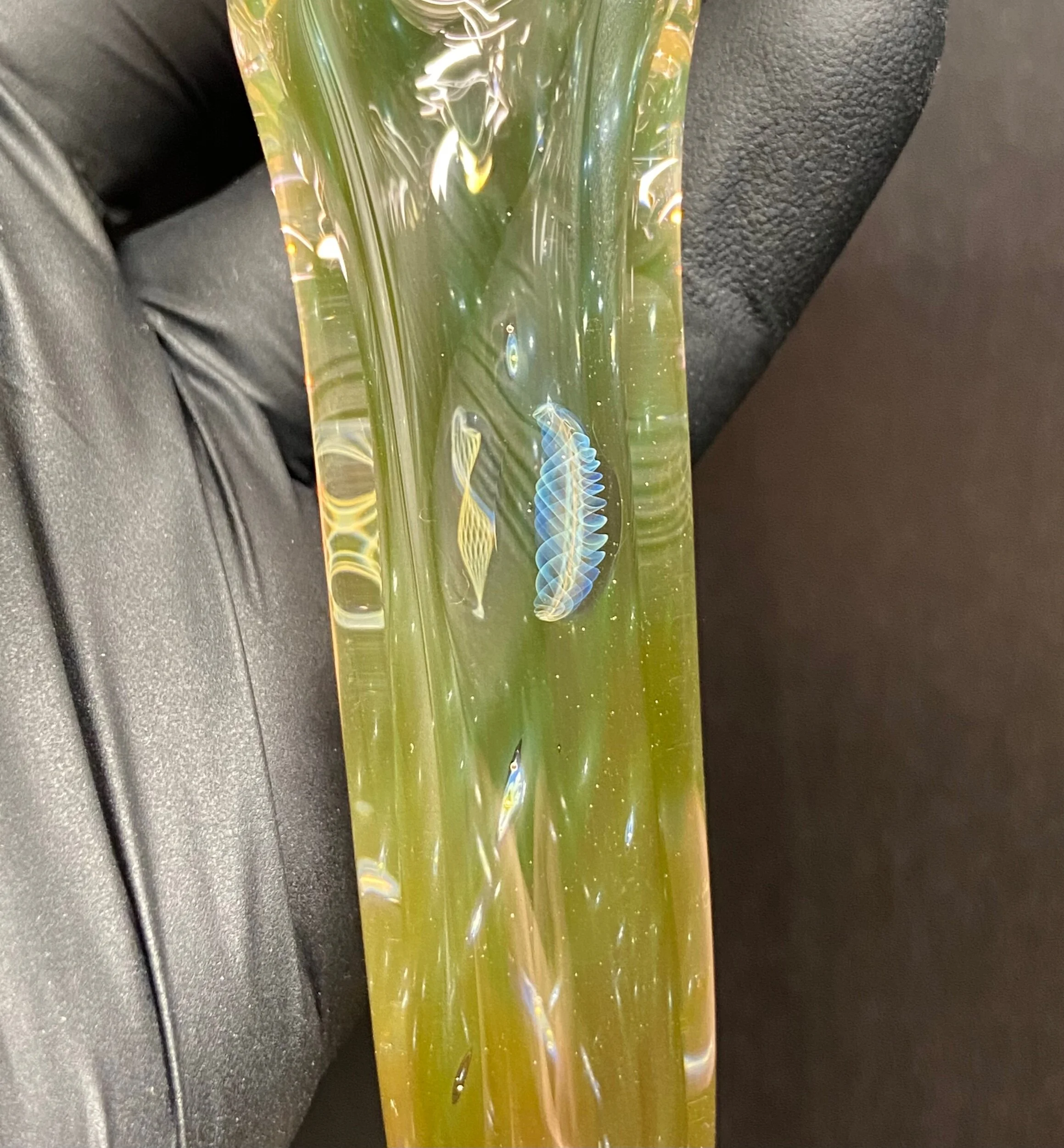 E3EB68B2-E494-4330-8DD4-4935DFEA4E6A