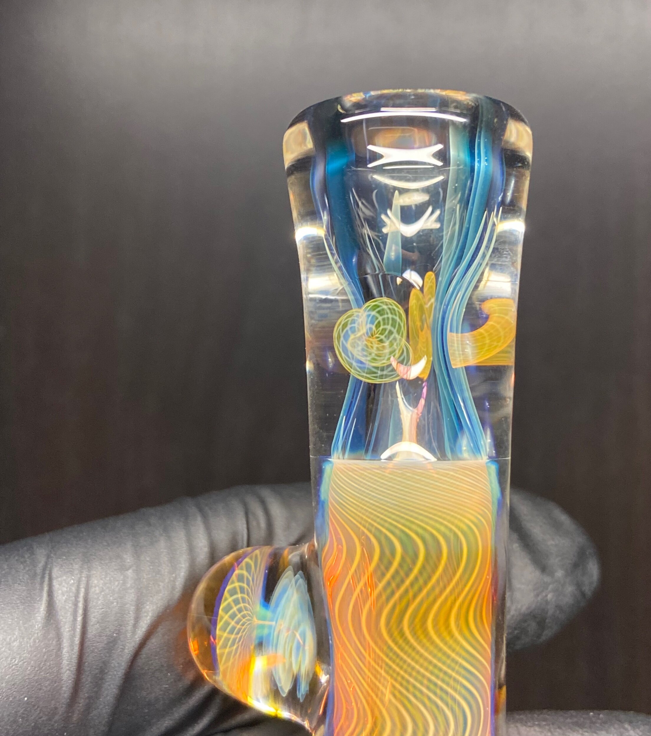 61F8E944-C2C9-4E7D-9A93-24C471B8DEC2