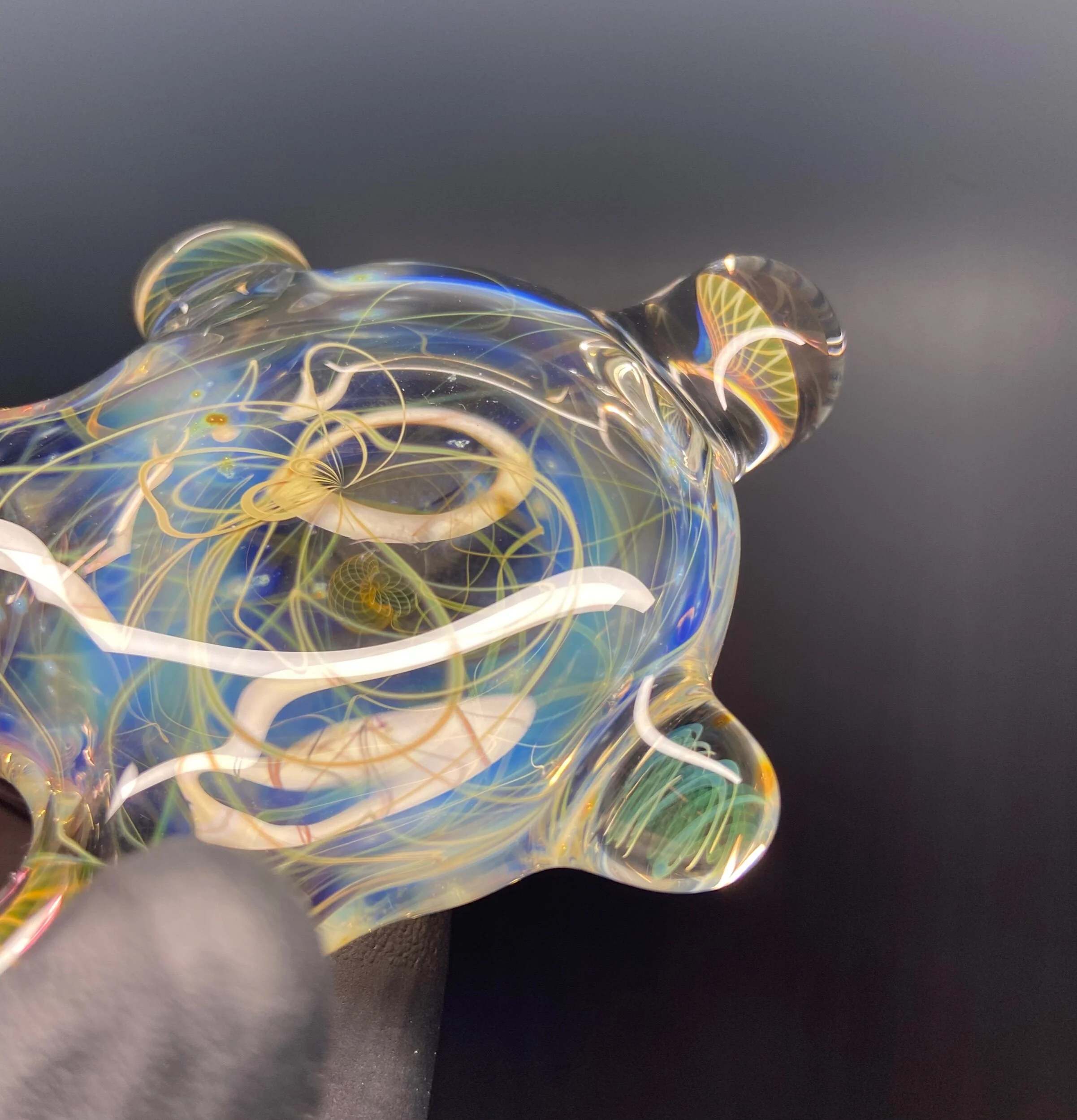 D5EDB7E6-6667-48CD-A626-9E2380485AEF