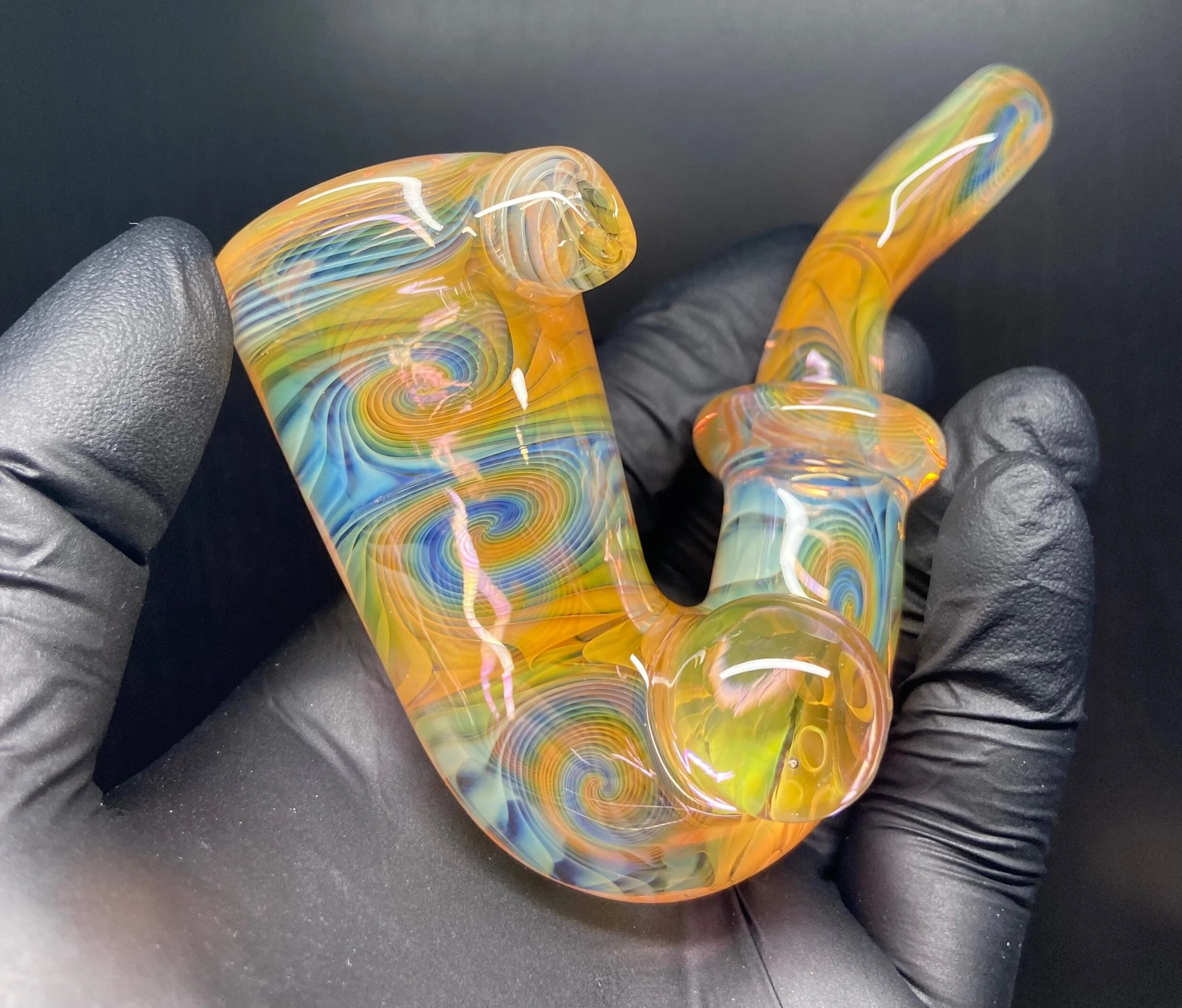 B061B23E-58BB-463C-8209-8756376AAAAA