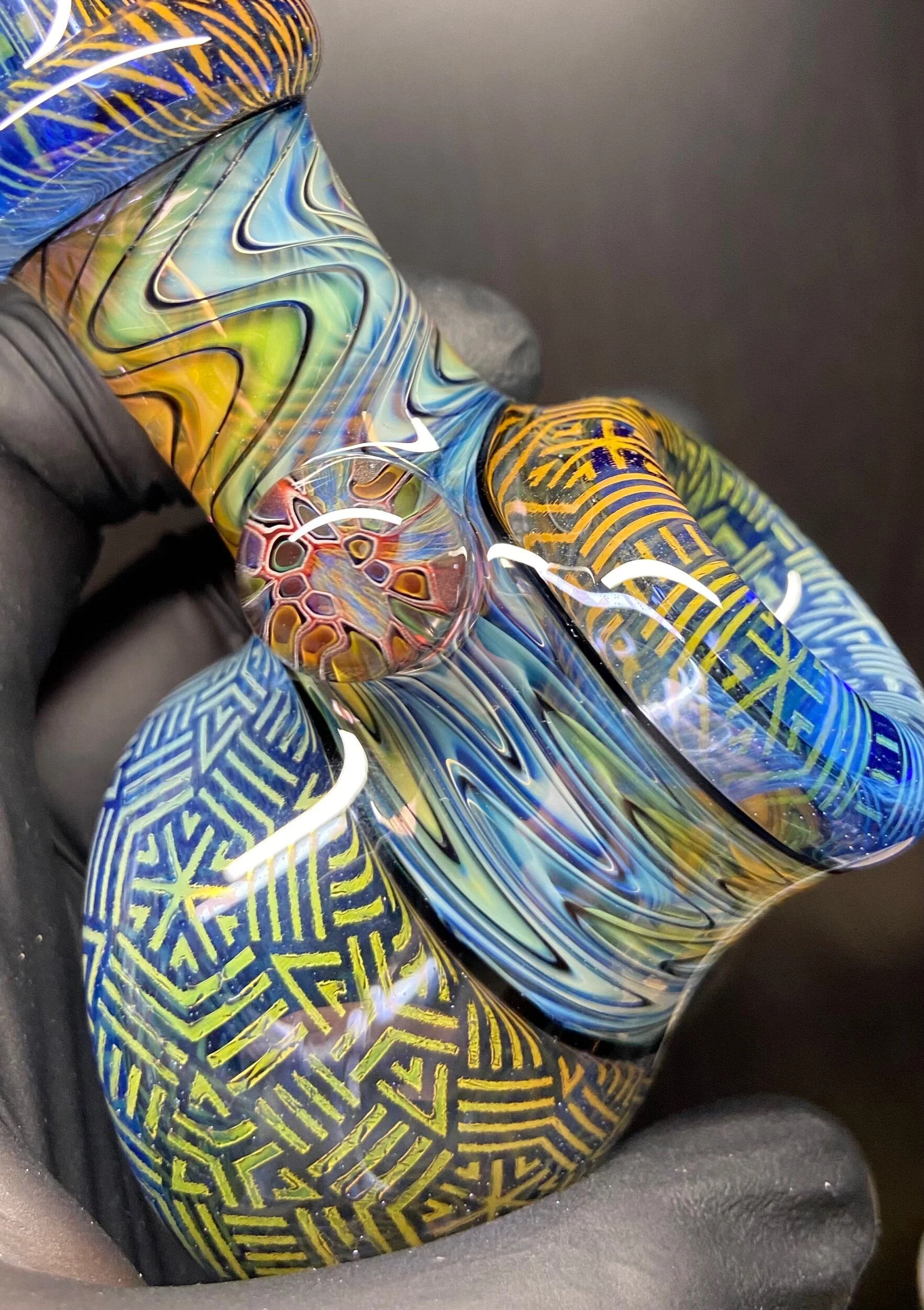 032C7F8B-CEBA-4D34-91F2-AF80859F0601