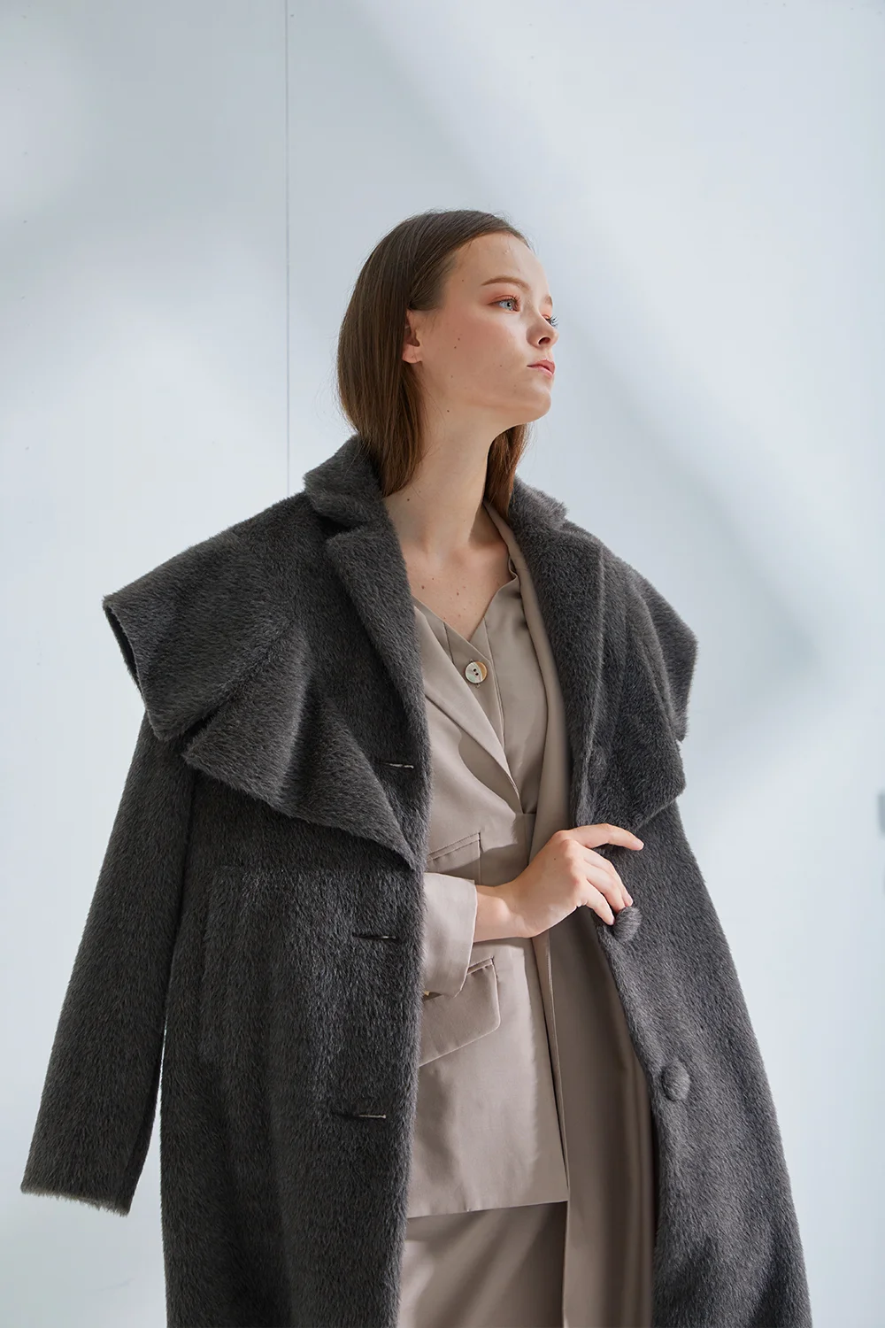 FW19 WEB LOOKBOOK2-2 .jpg