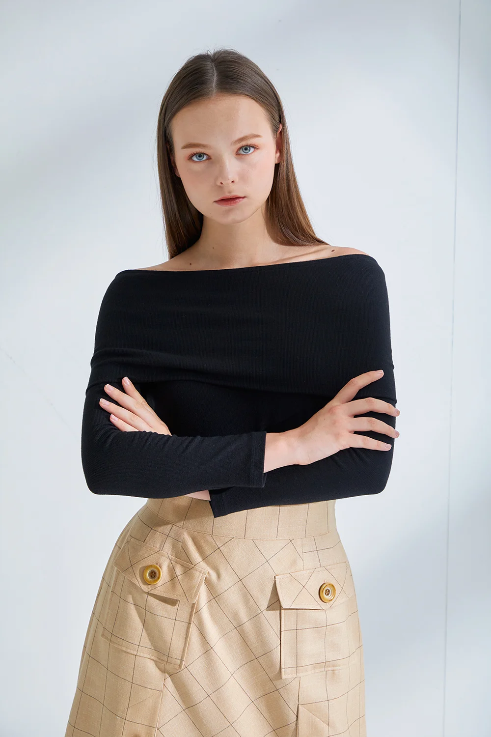 FW19 WEB LOOKBOOK1-1-6.jpg