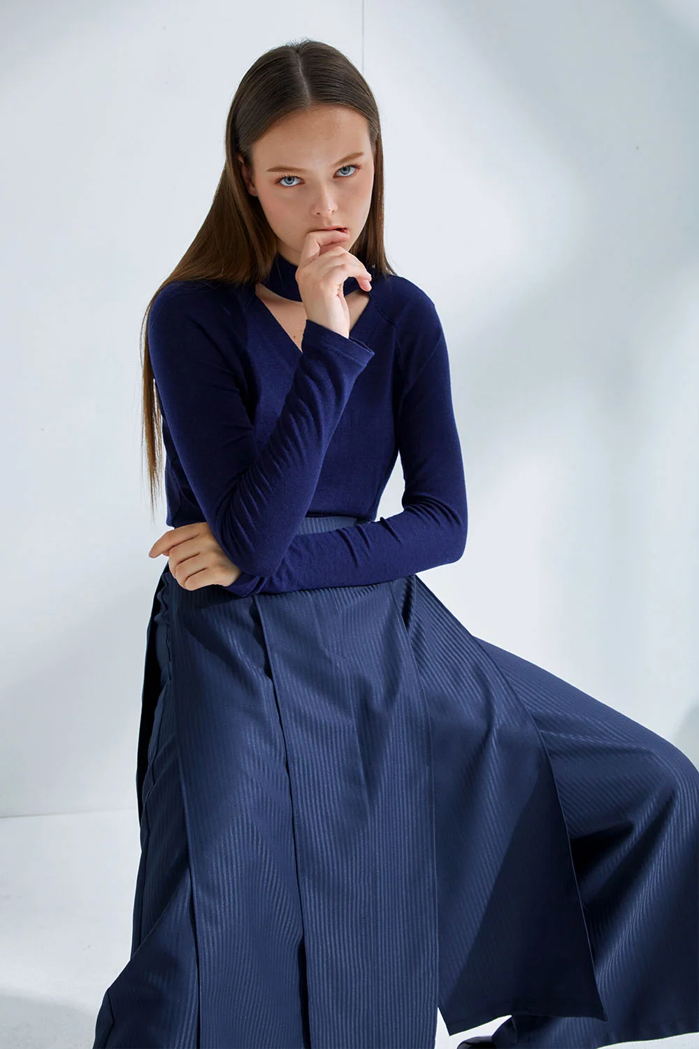 FW19 WEB DOYI PARK LOOKBOOK BP1-1.jpg