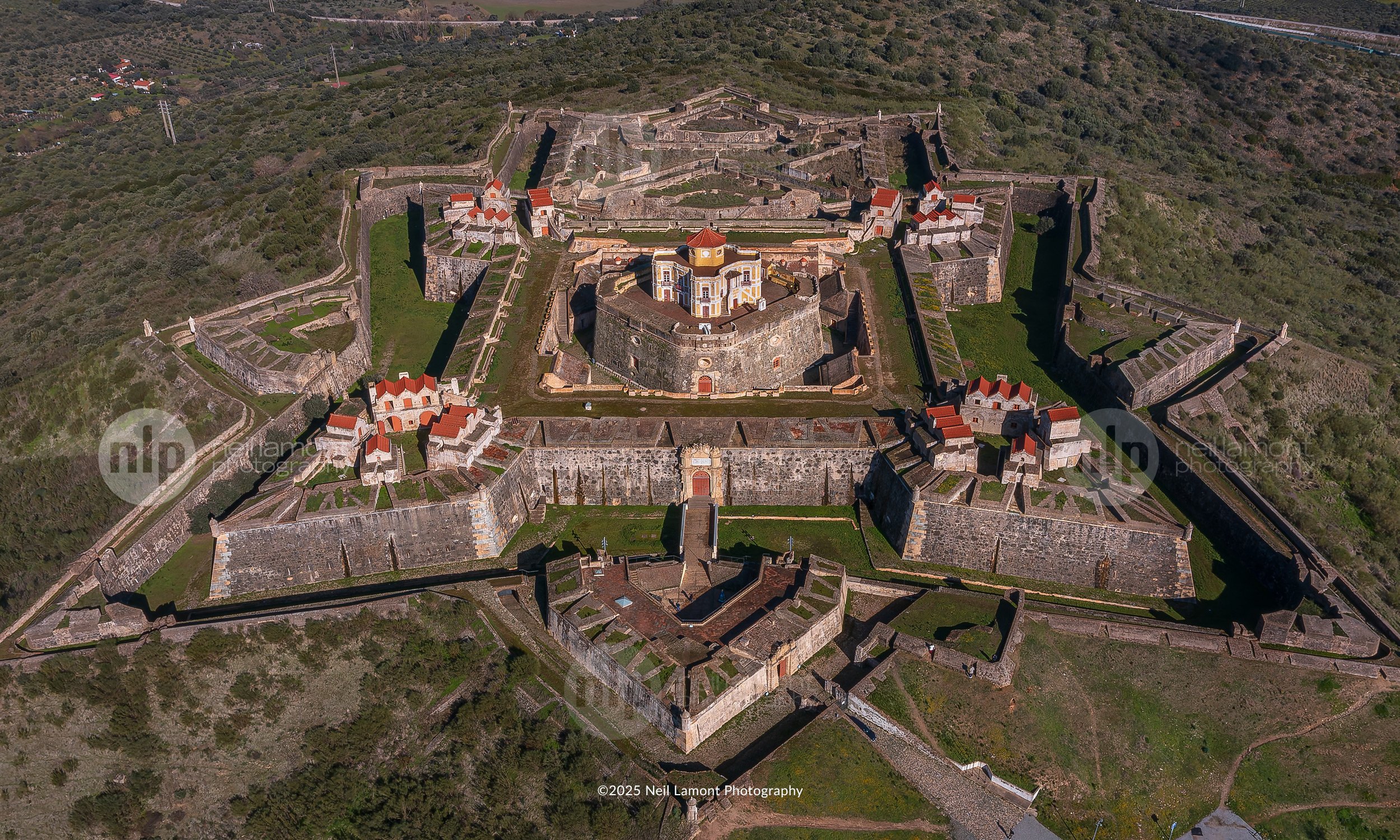 Fort-of-nossa-senhora-da-graca-elvas-portugal.jpg